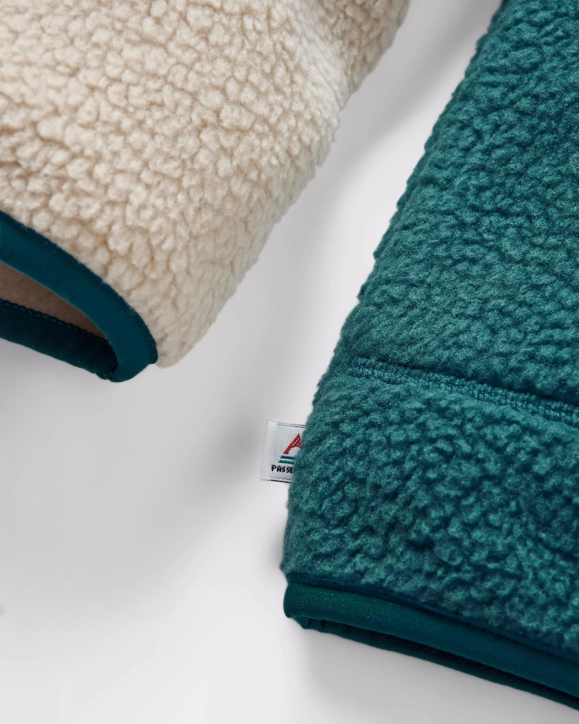 Home Sherpa Fleece - Mediterranean - Image 2