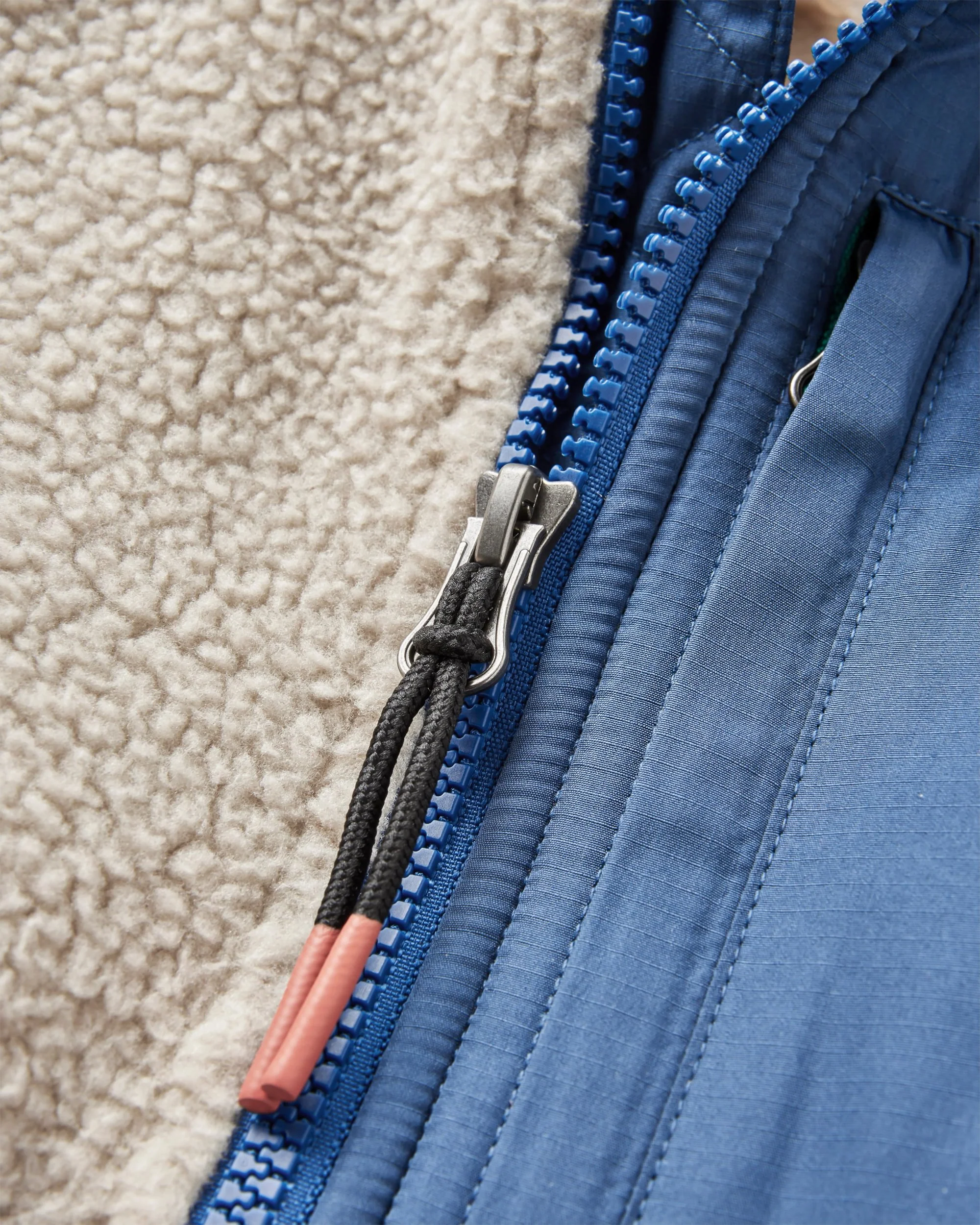 Home Sherpa Fleece - Oatmeal - Image 9