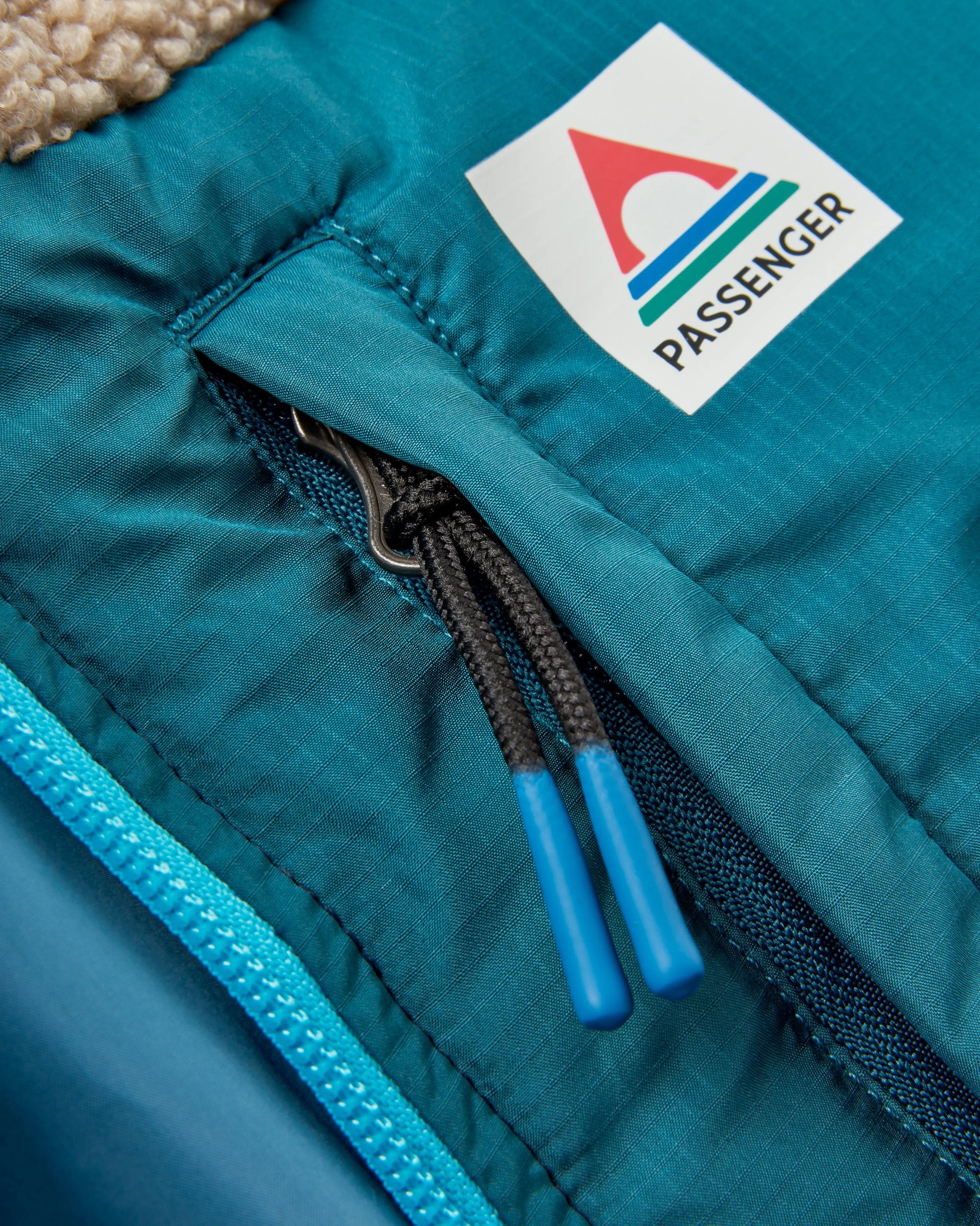 Inspire Insulated Gilet - Rich Navy - Image 5