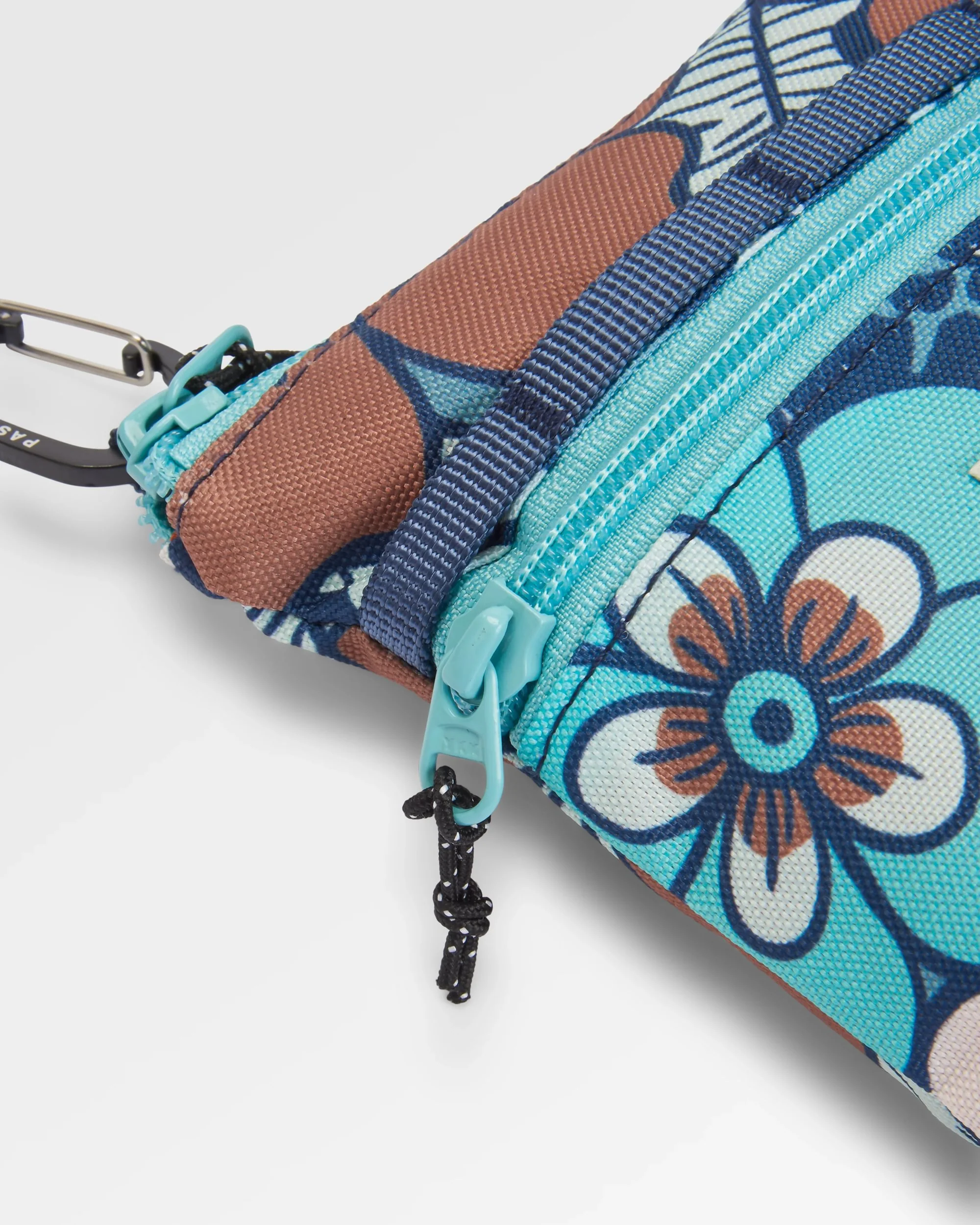 Journey Crossbody Bag - Vintage Floral Aqua - Image 5