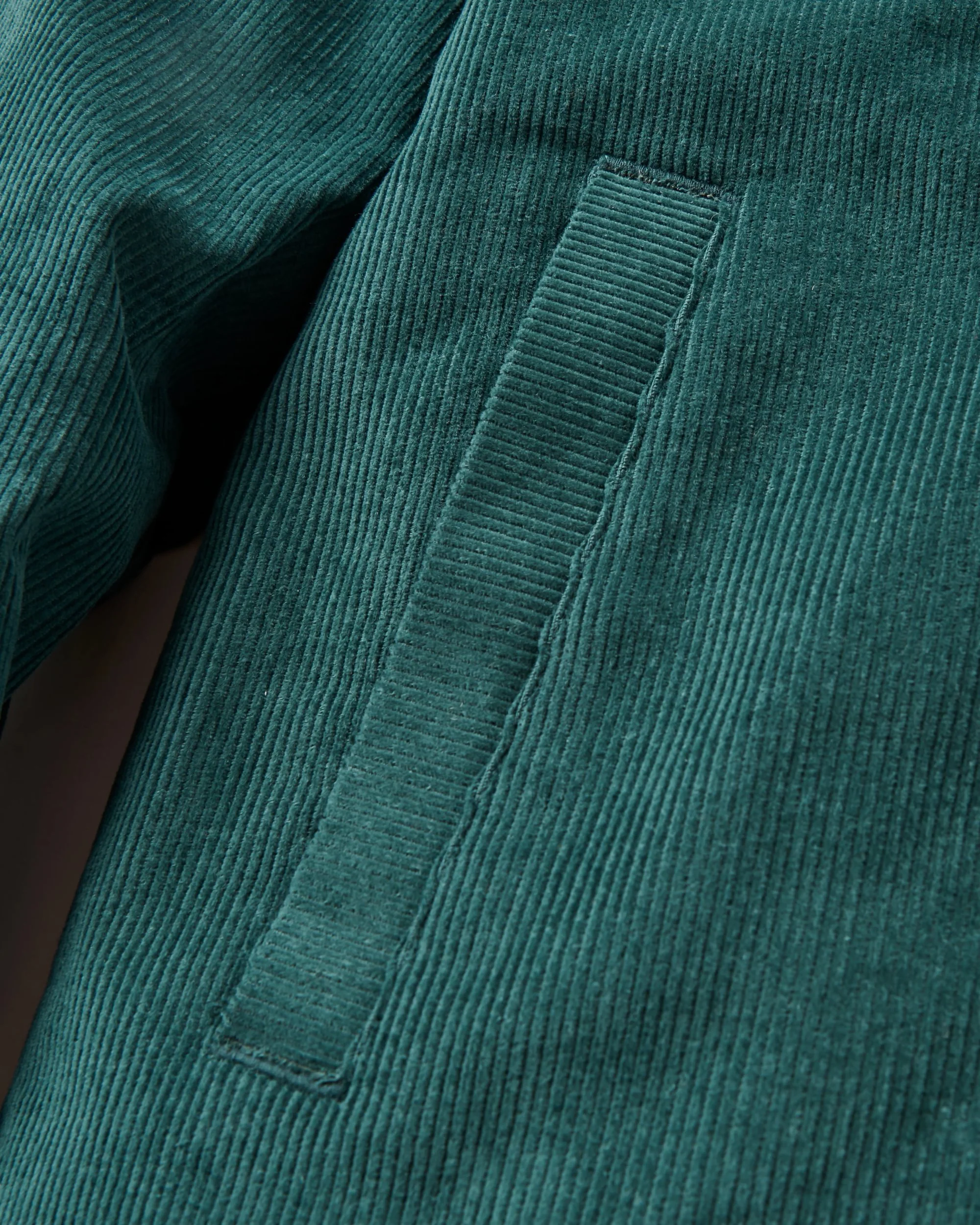 Kodiak Sherpa Lined Cord Overshirt - Dark Fern - Image 5