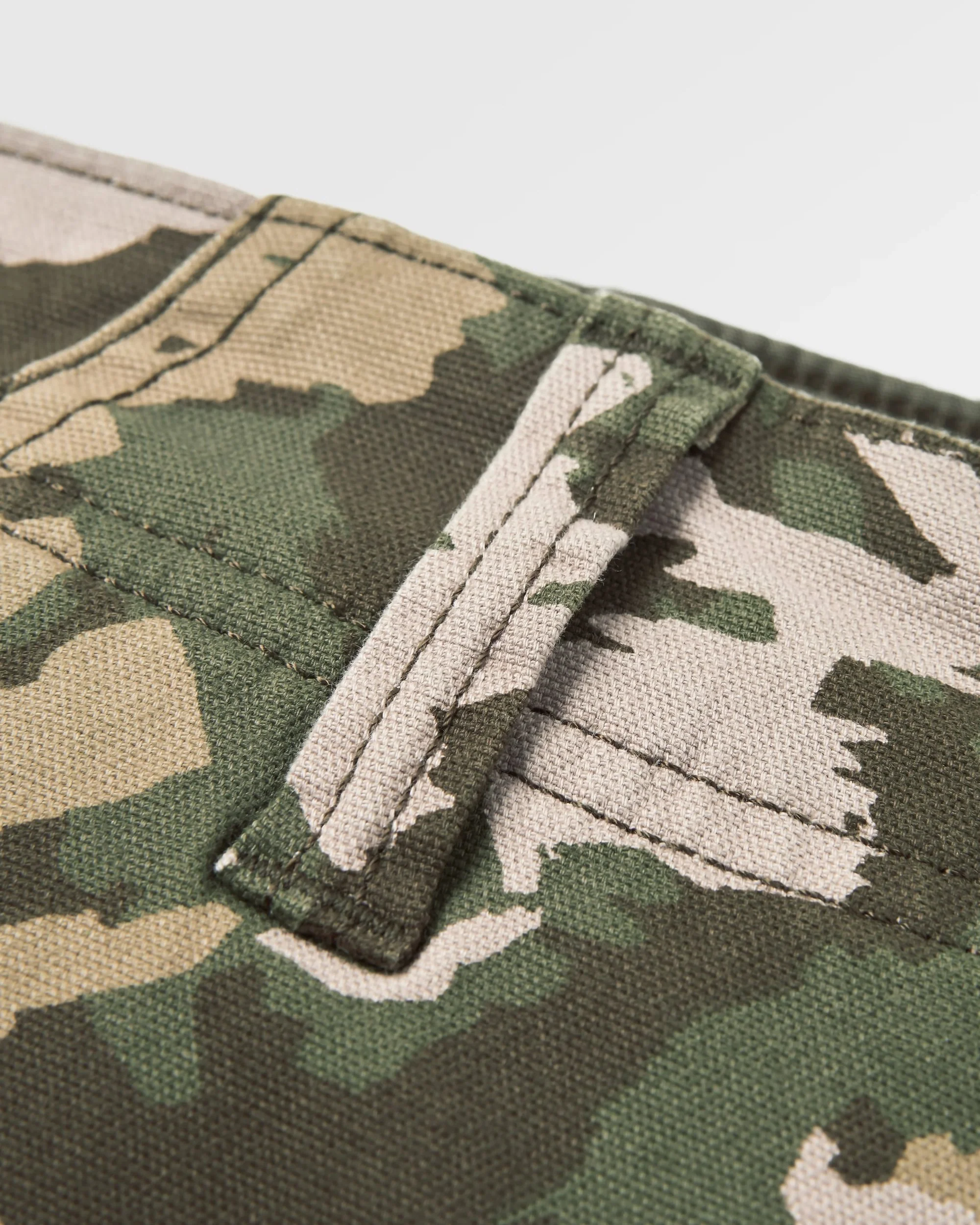 Lakeside Cargo Cotton Short - Woodland Camo Khaki - Image 6