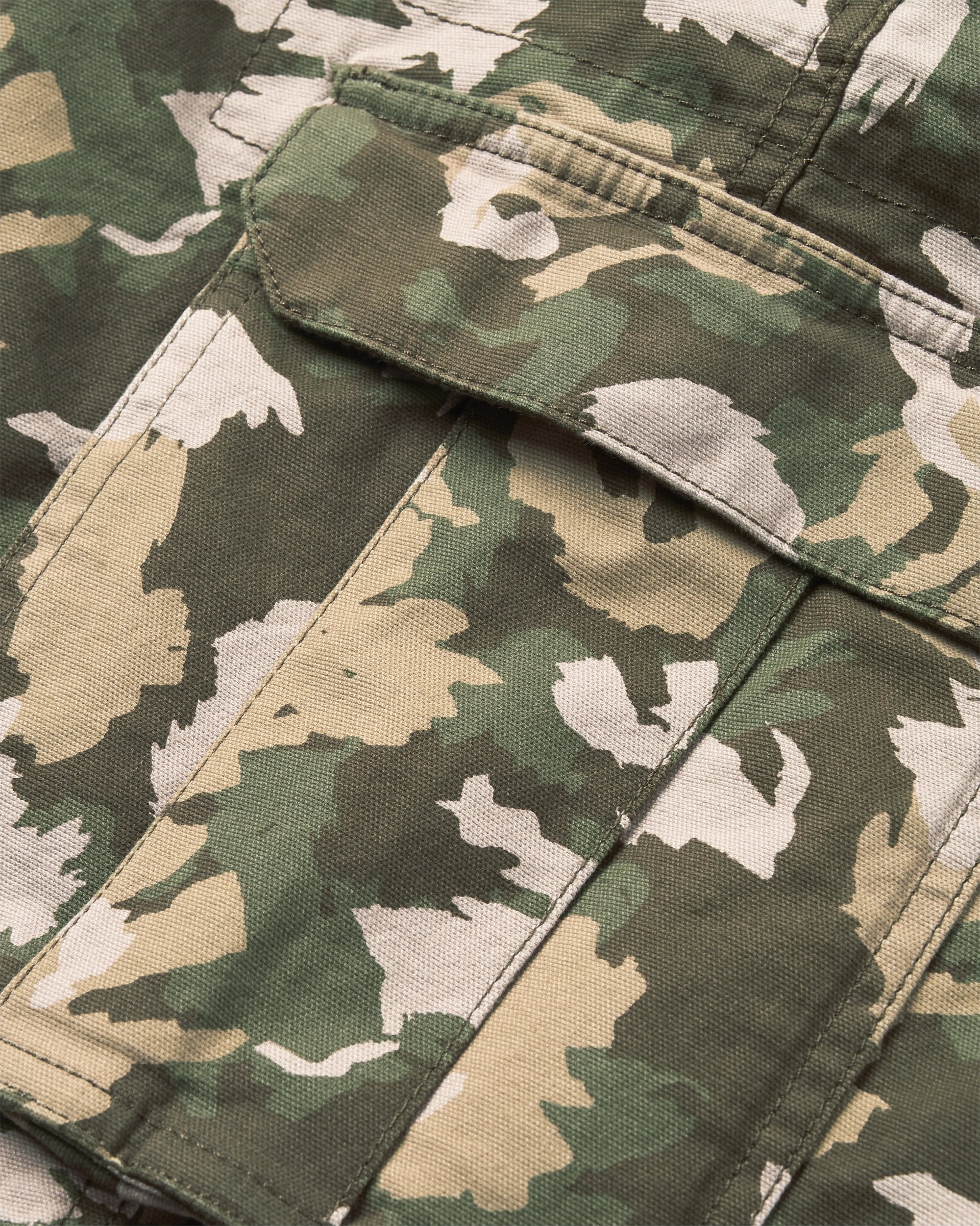 Lakeside Cargo Cotton Short - Woodland Camo Khaki - Image 9