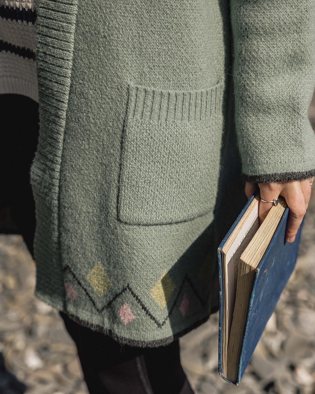 Leif Yarn Cardigan - Pistachio - Image 6