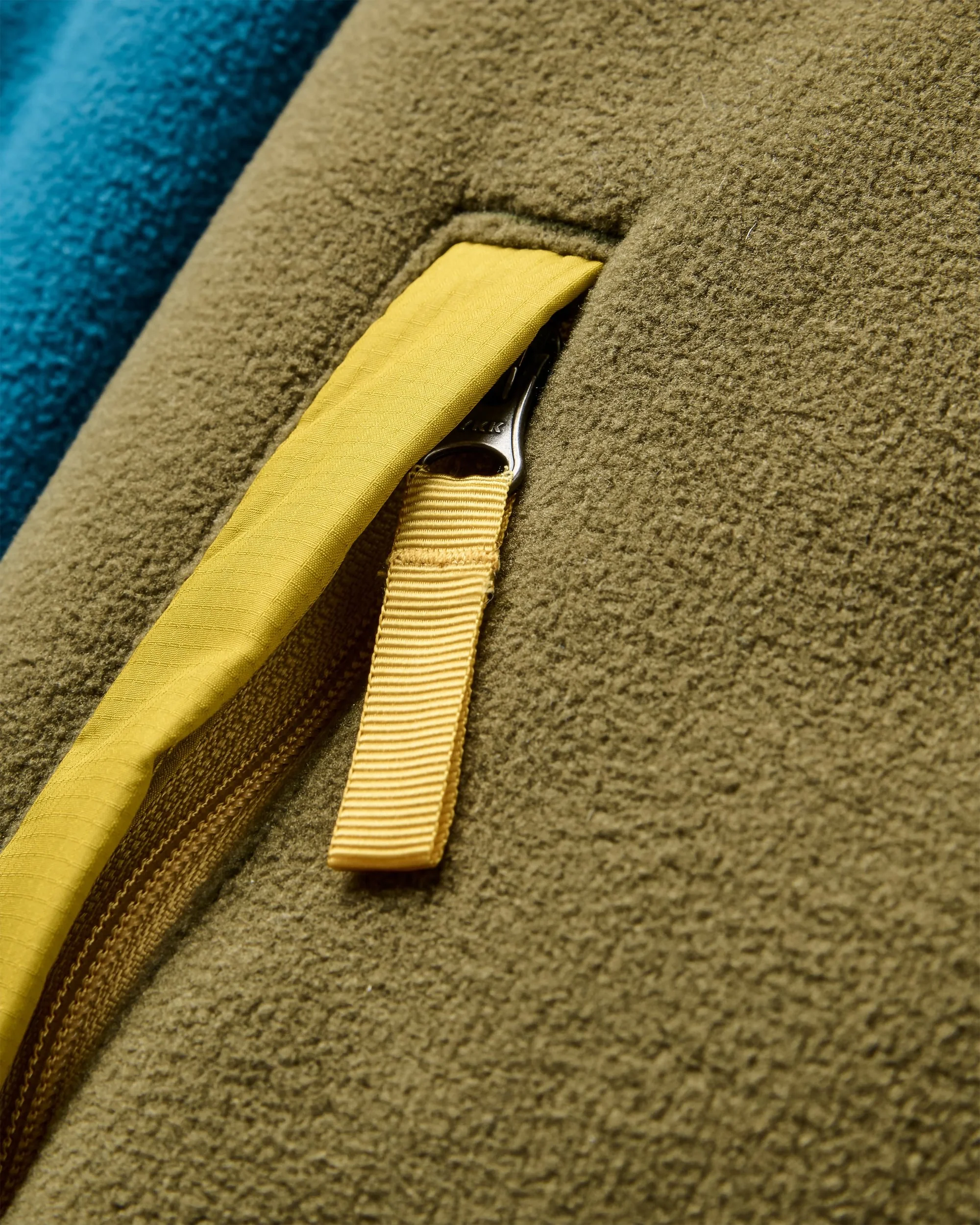 Loch Hooded Polar Fleece - Tidal Blue/Dark Olive - Image 4
