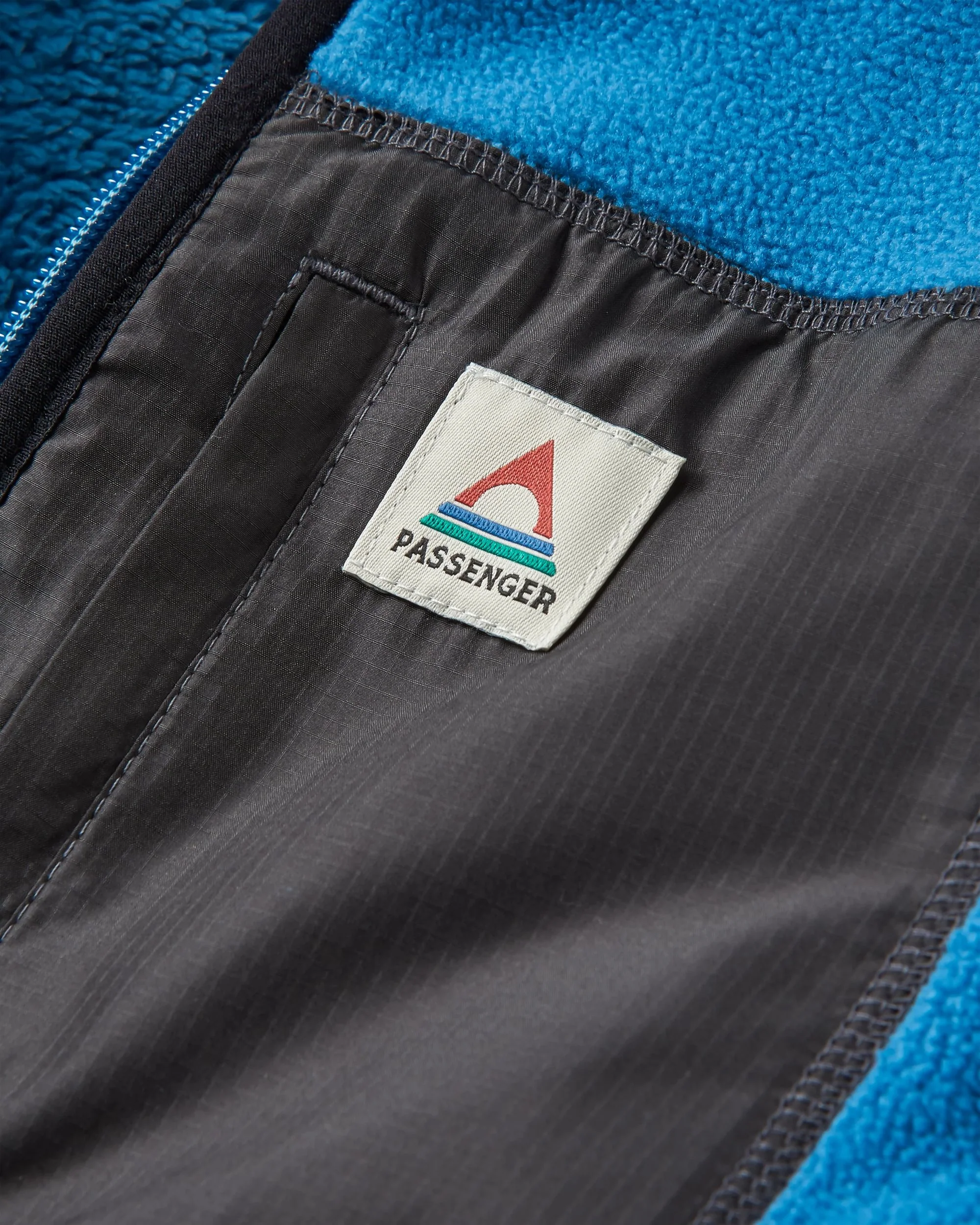 Loch Hooded Polar Fleece - Toffee/Blue Steel - Image 8