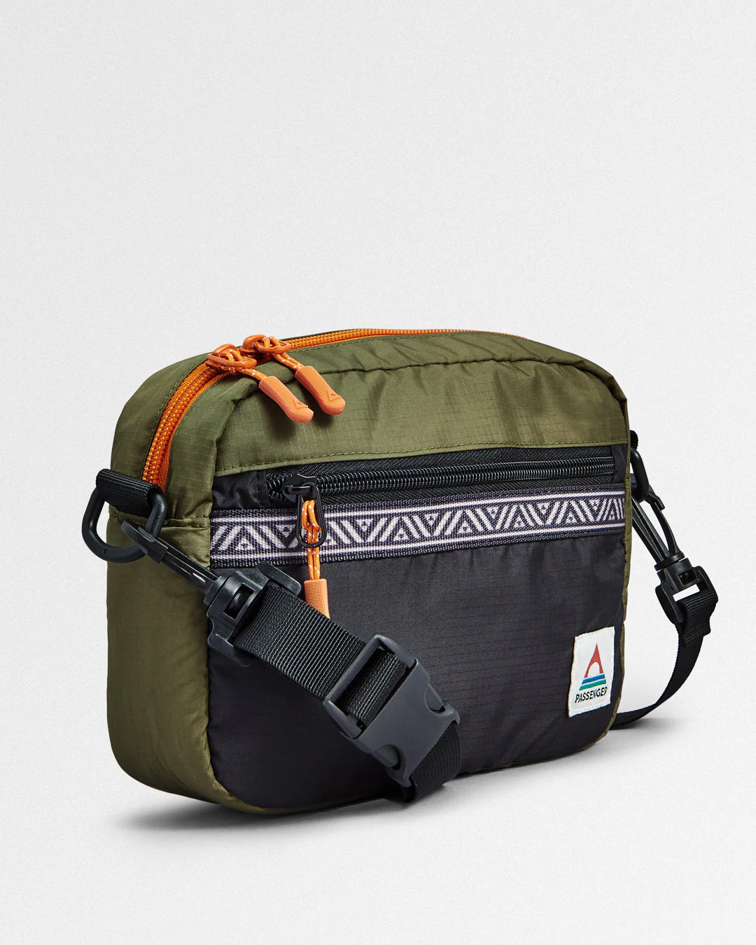 Mainland Hip Pack - True Black/ Khaki - Image 6
