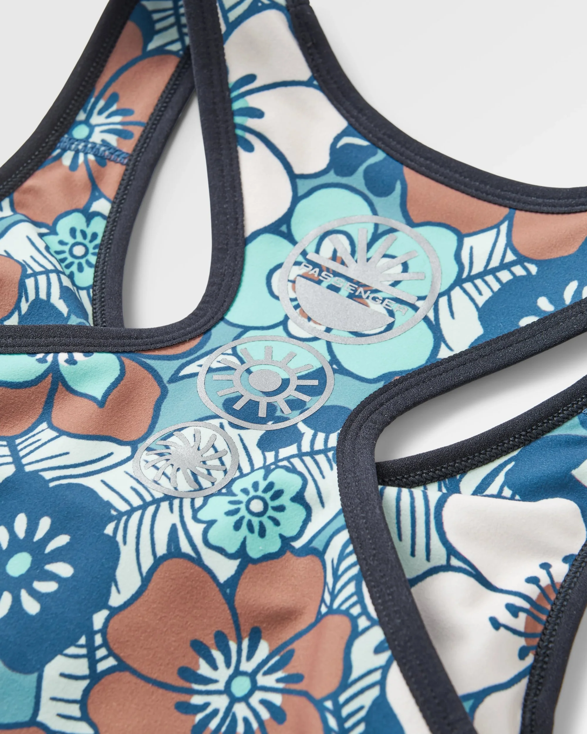 Mantra Active Crop Top - Vintage Floral Aqua - Image 9