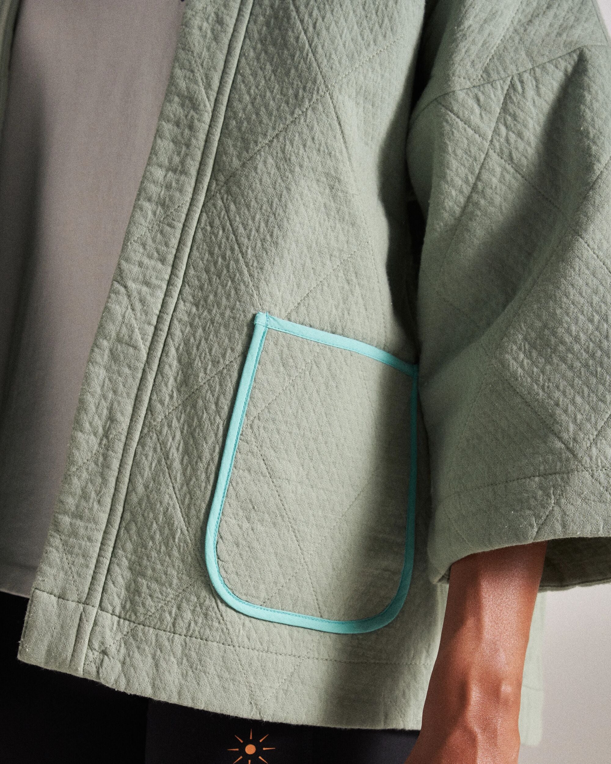 Mira Organic Cotton Quilted Overshirt - Pistachio - Image 6