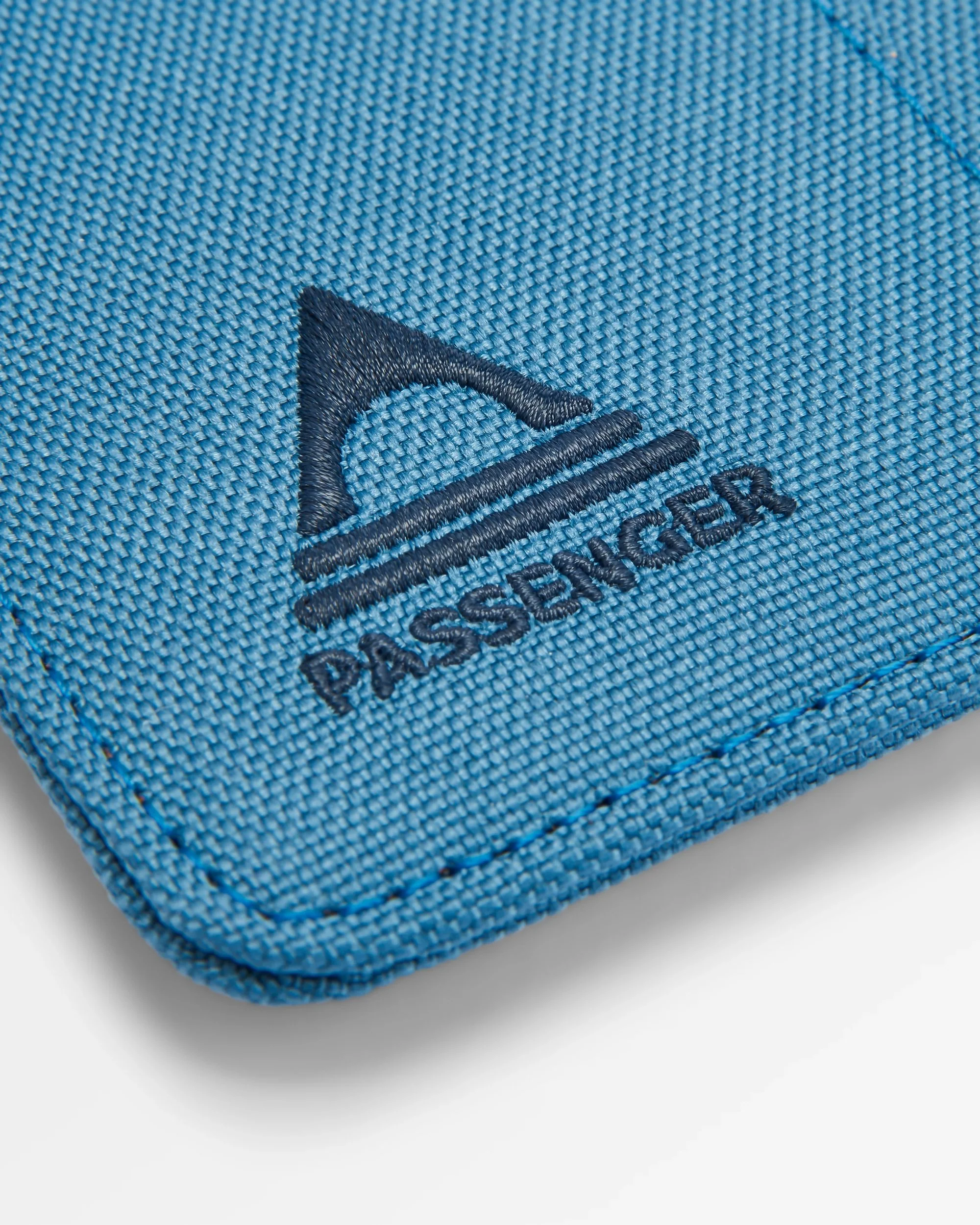 Mountain Card Holder - Rich Navy/Surf Spray/Moonlight Blue - Image 6