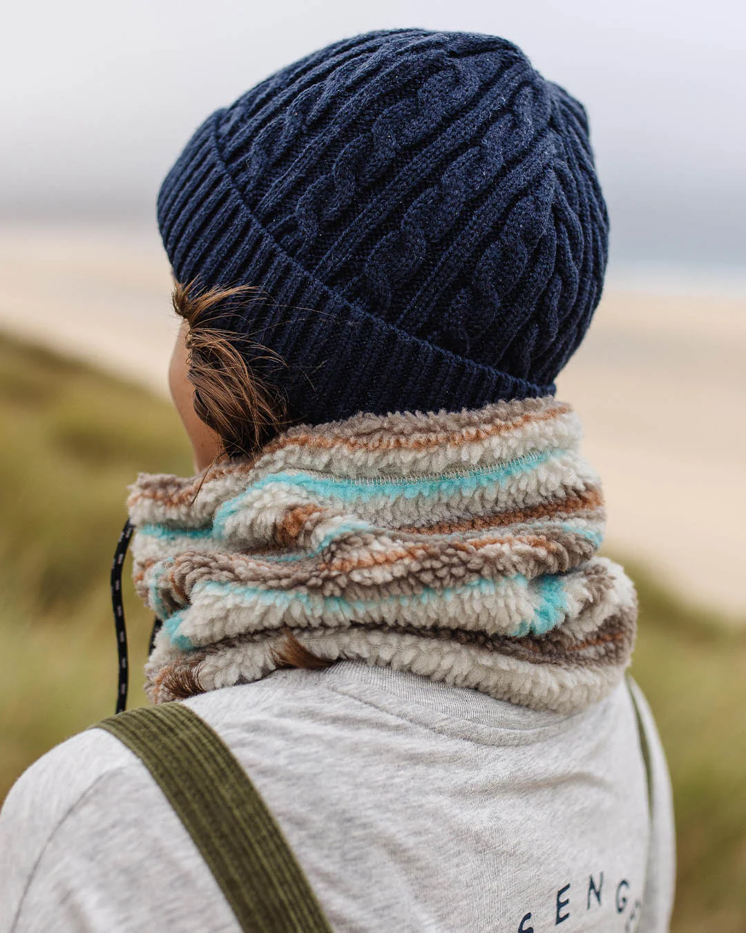 Mulled Sherpa Fleece Snood - Warm Ivory Geo Pattern - Image 3