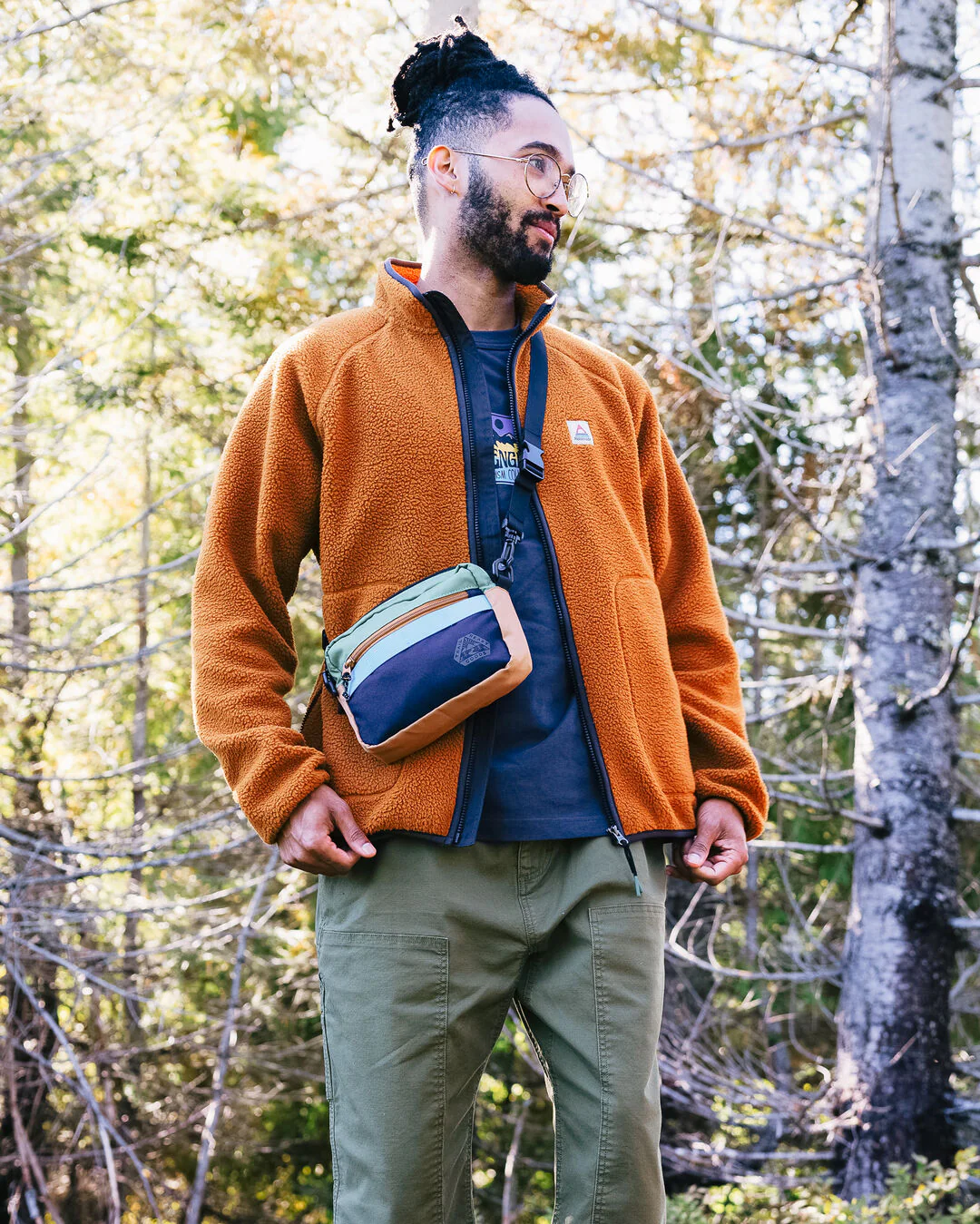 Navigate Hybrid Bike and Hip Pack - Deep Navy/Laurel Green - Image 2