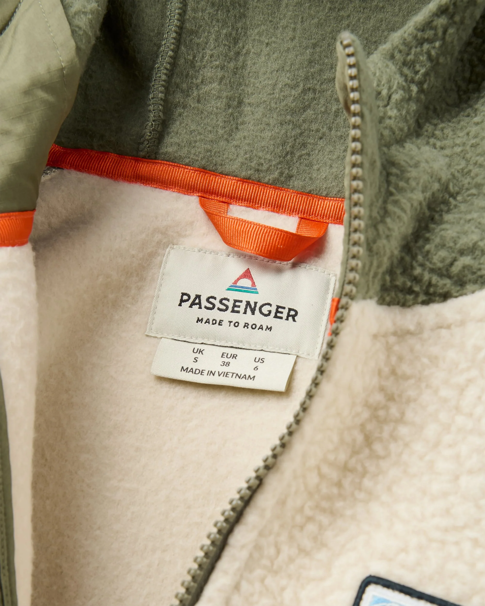 North Coast Full Zip Sherpa Fleece - Dusty Olive/Oatmeal - Image 5