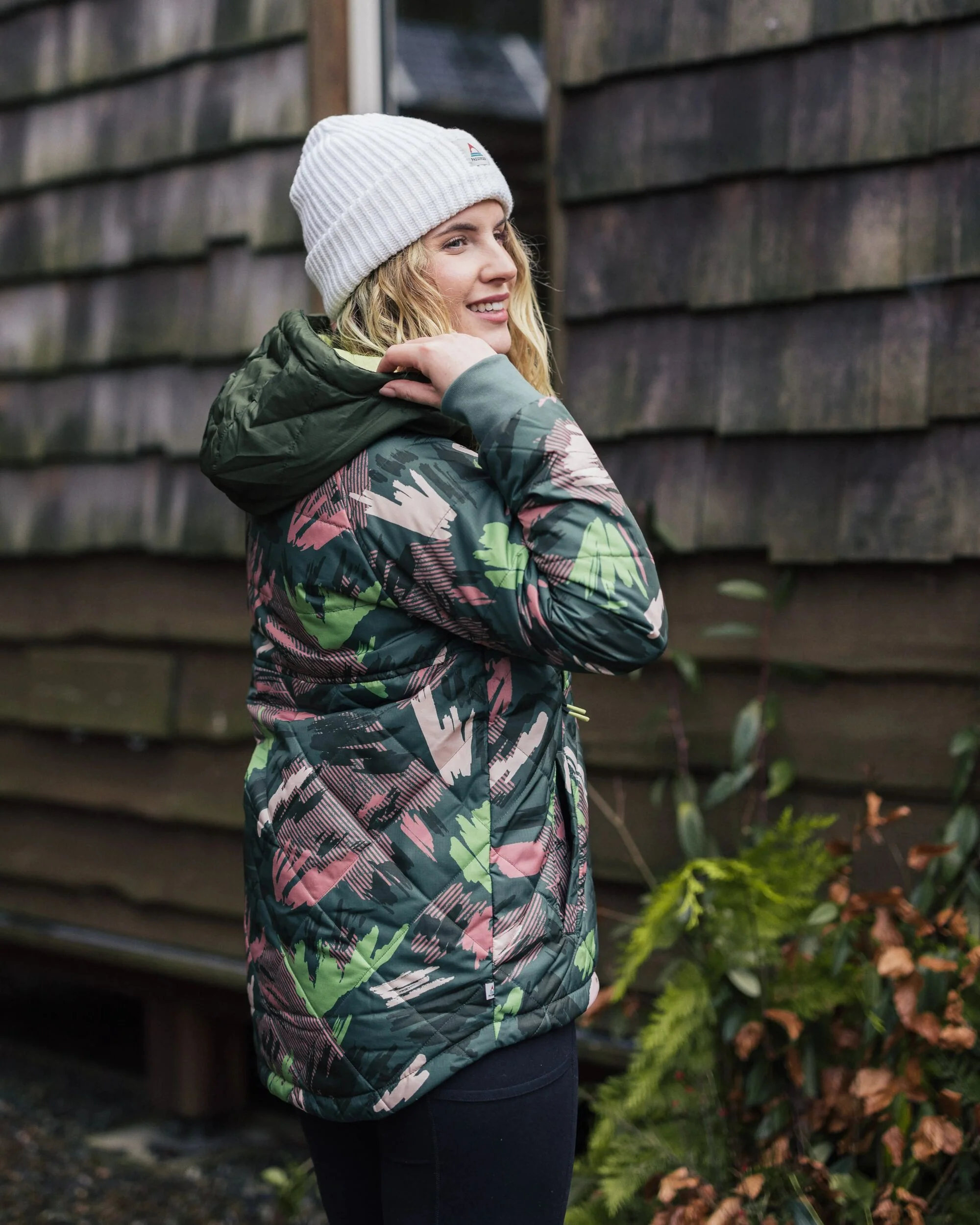 Ocean Insulated Anorak - Abstract Mountain Fir Tree - Image 3