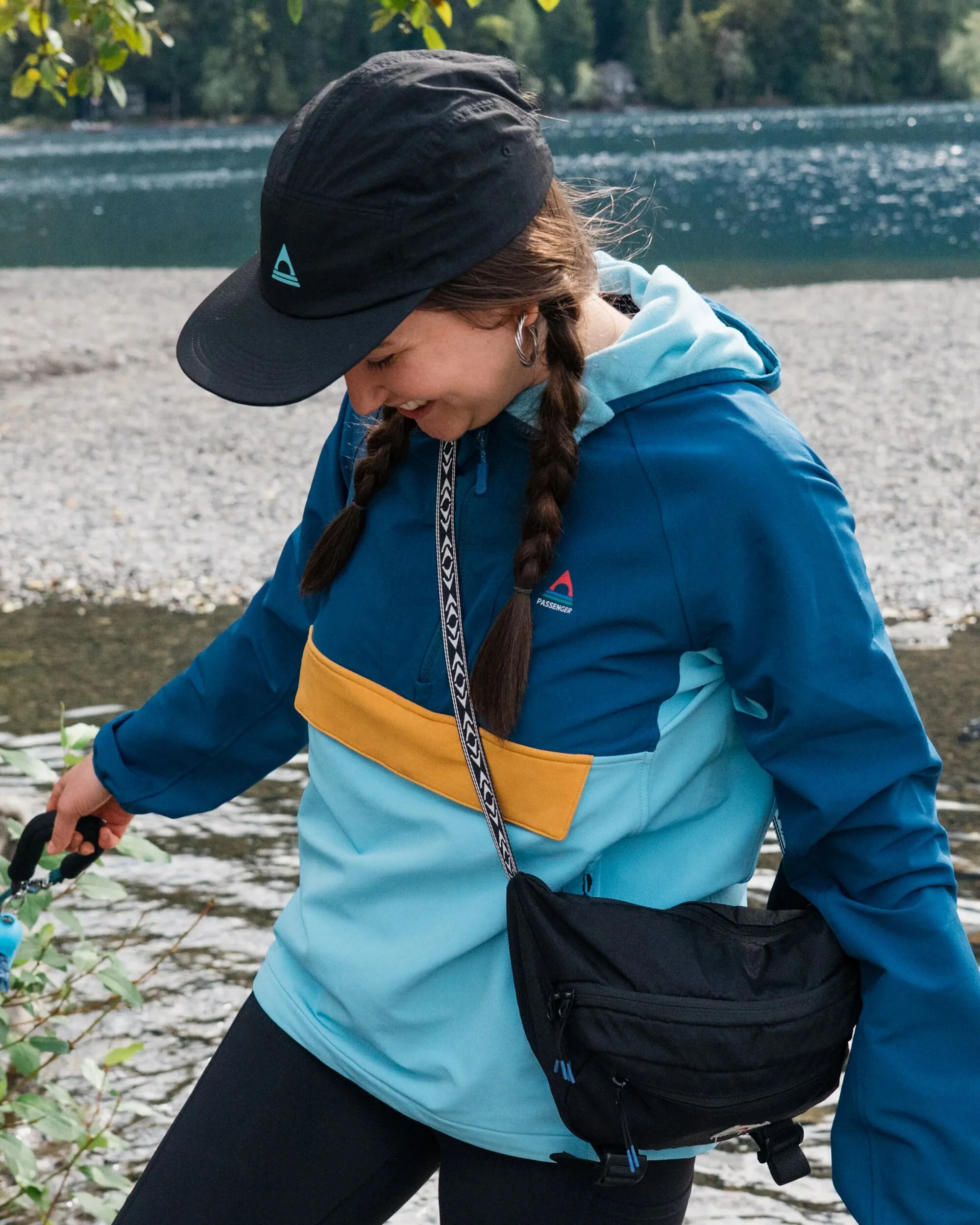 Ocean Softshell Anorak - Retro Blue/Tidal Blue - Image 3