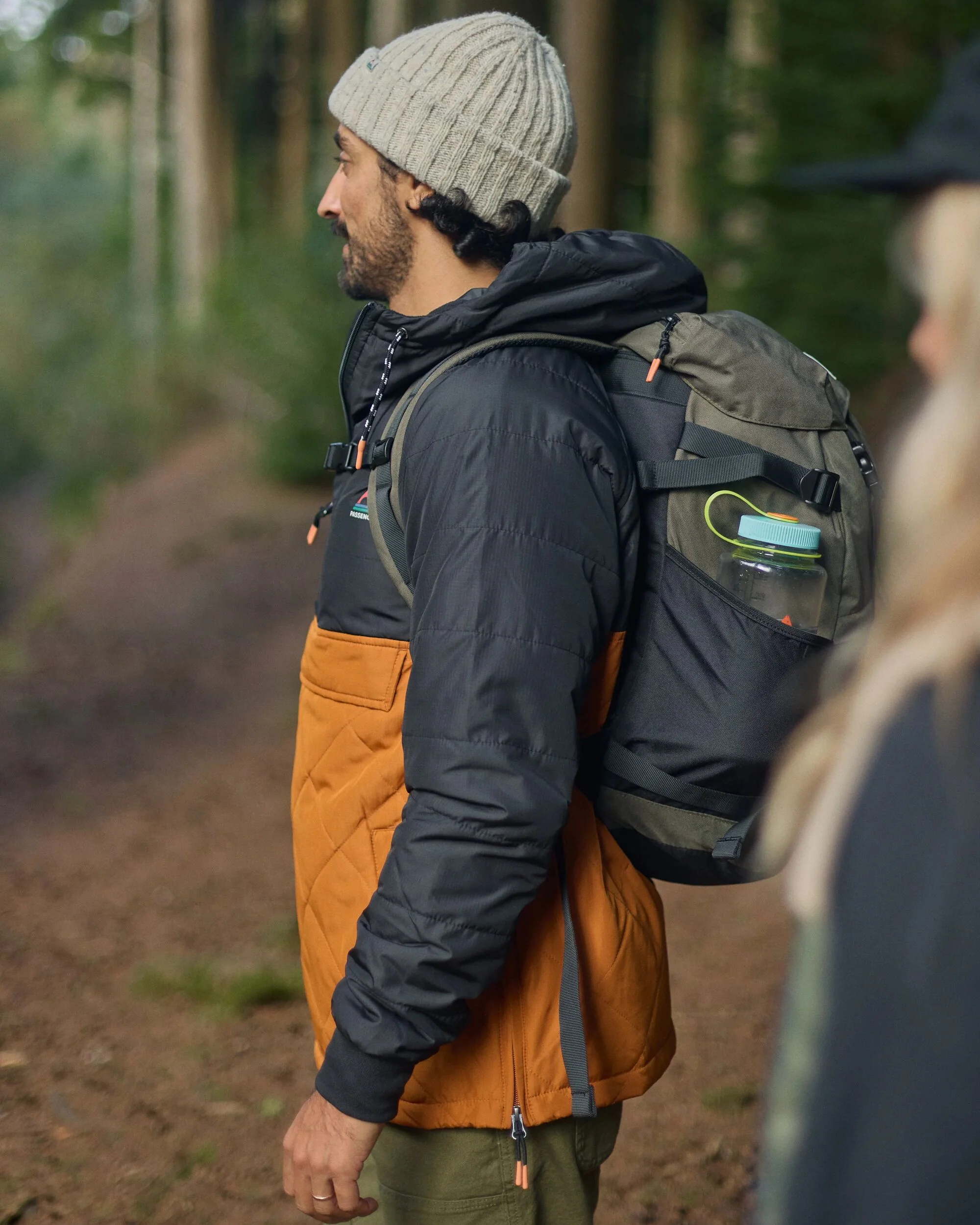 Oceanic Insulated Anorak - Black/Retro Orange - Image 4