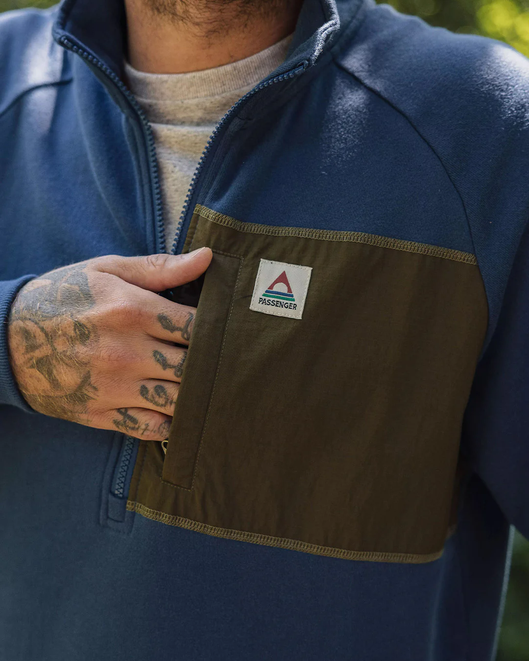 Offgrid 1/4 Zip Sweatshirt - Dark Denim - Image 3