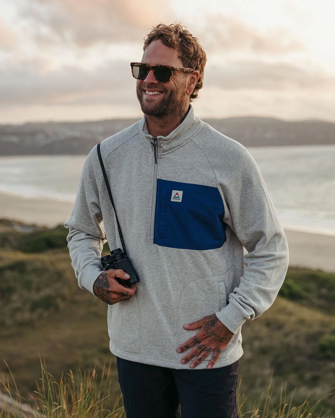 Offgrid 1/4 Zip Sweatshirt - Grey Marl - Image 4