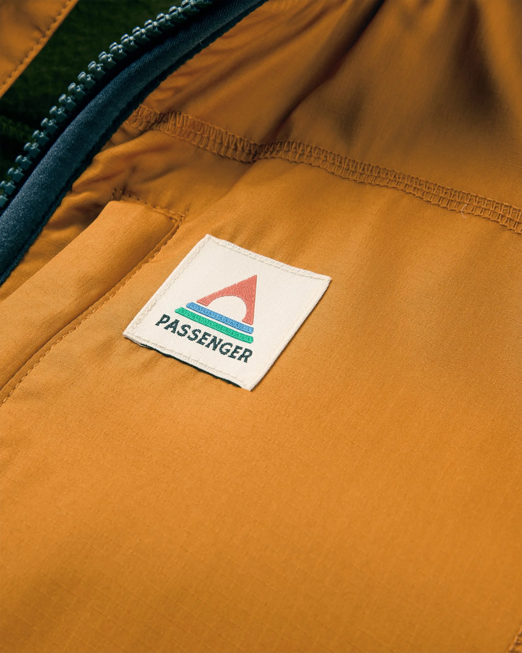 Offgrid Sherpa Fleece Vest - Dark Olive - Image 5