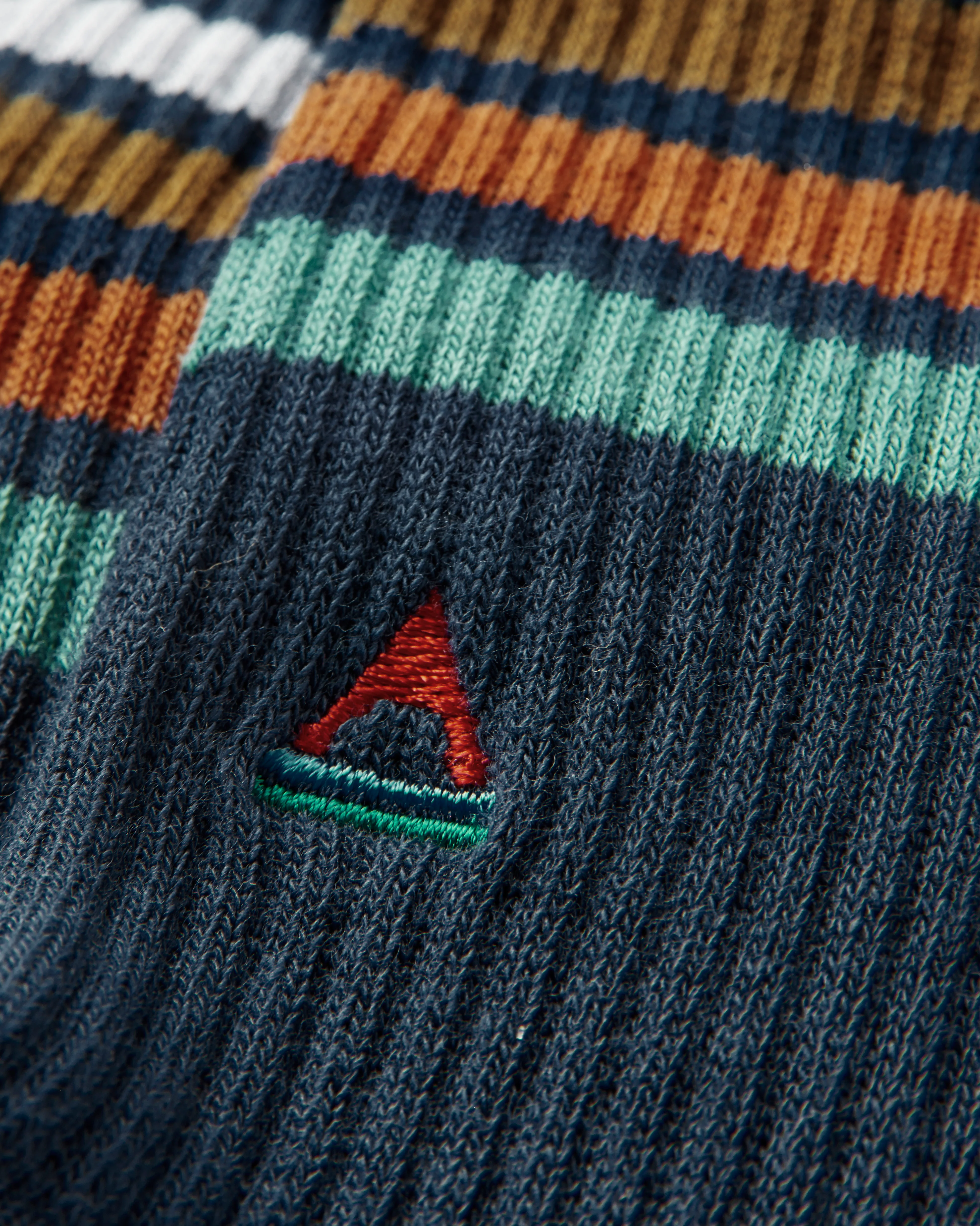 Classic Midweight Crew Socks - Navy - Image 6