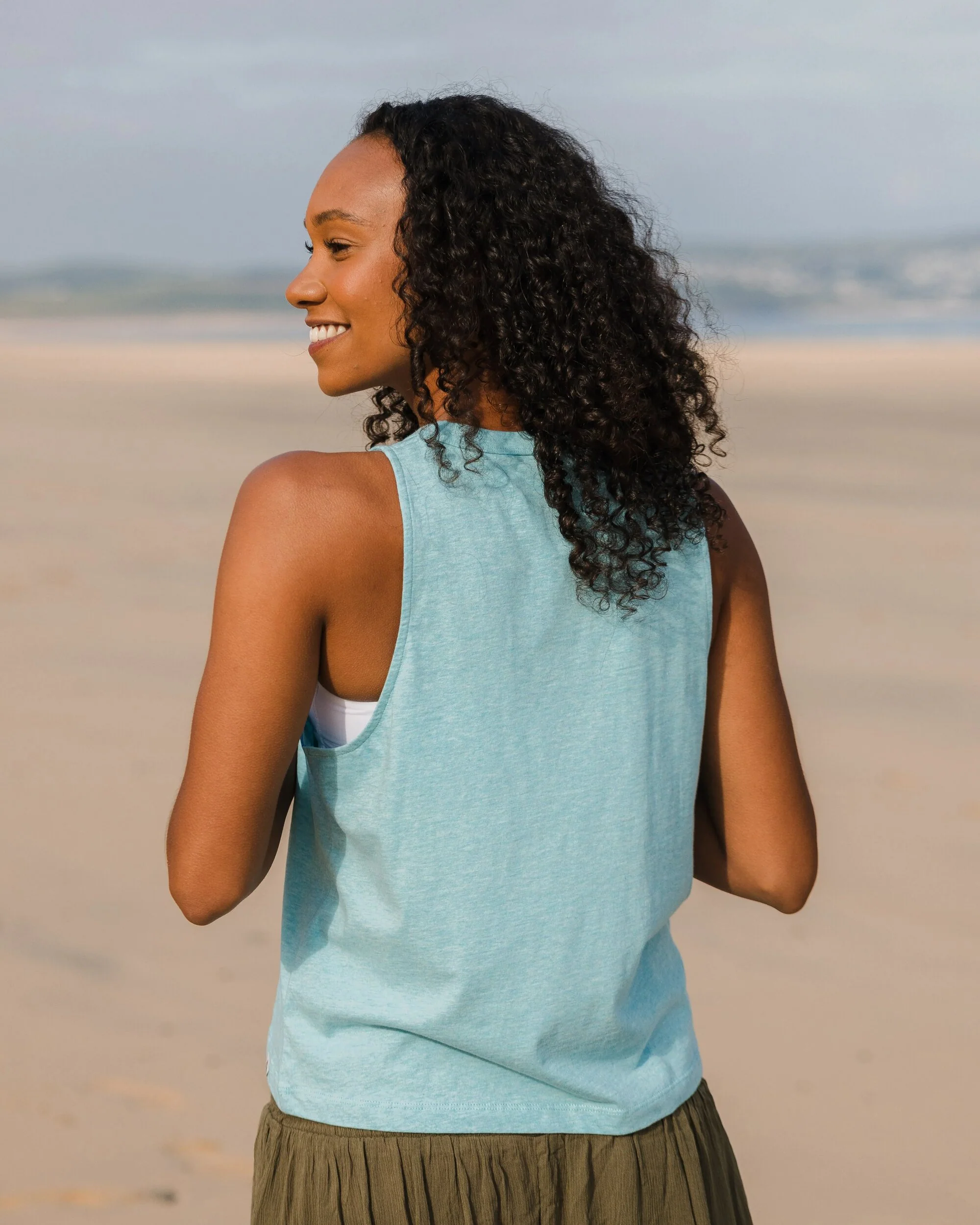 Poinsettia Organic Cotton Vest - Soft Blue Pool Marl - Image 3