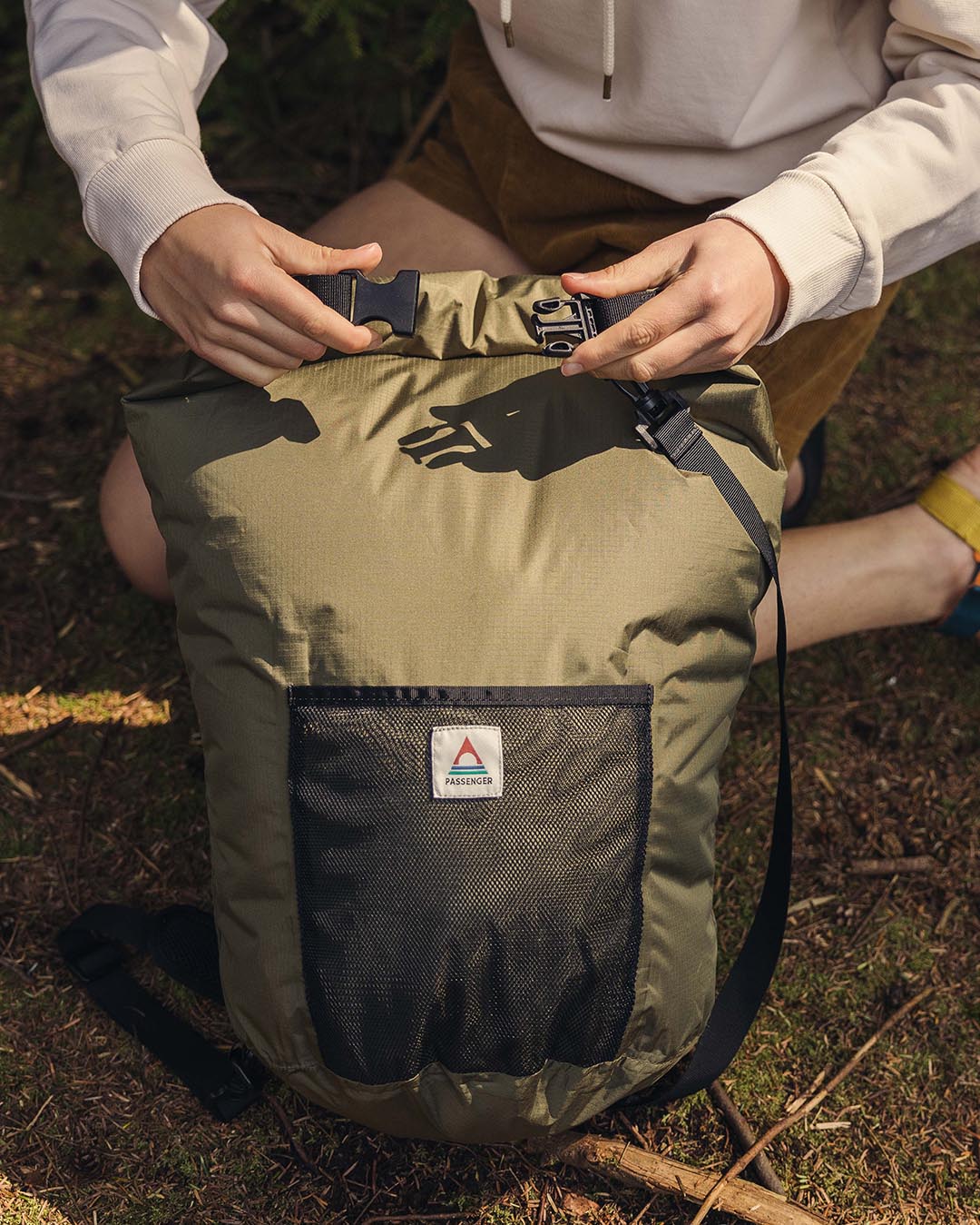 Raft 30L Dry Bag - Khaki - Image 5