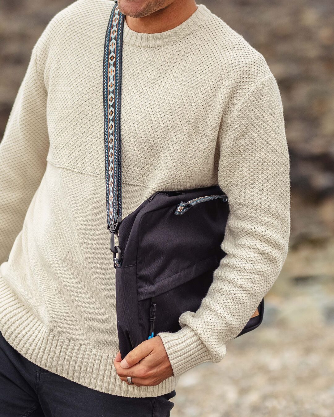 Messenger Bag - Black - Image 4