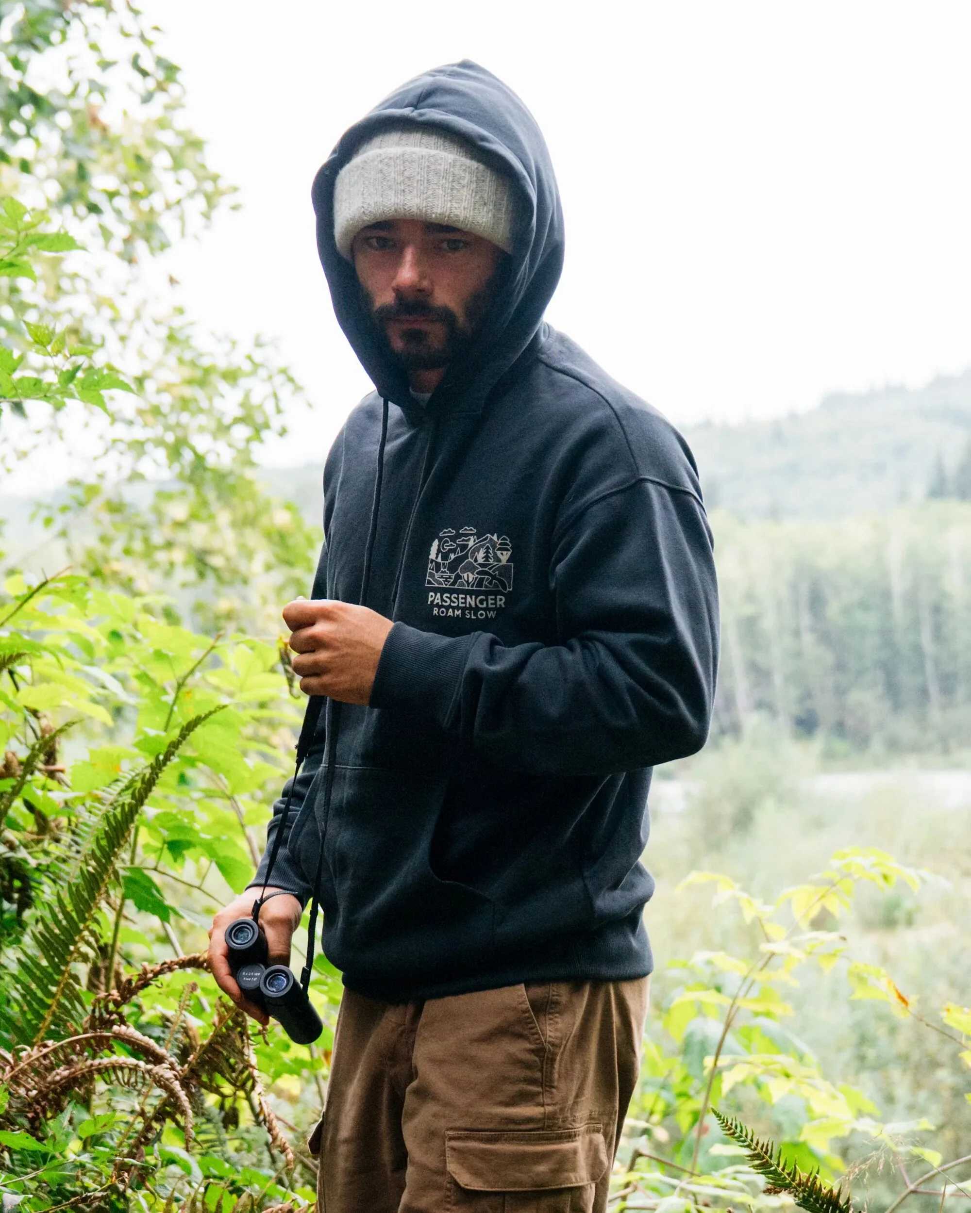 Roam Slow Men's Hoodie - Black - Image 3