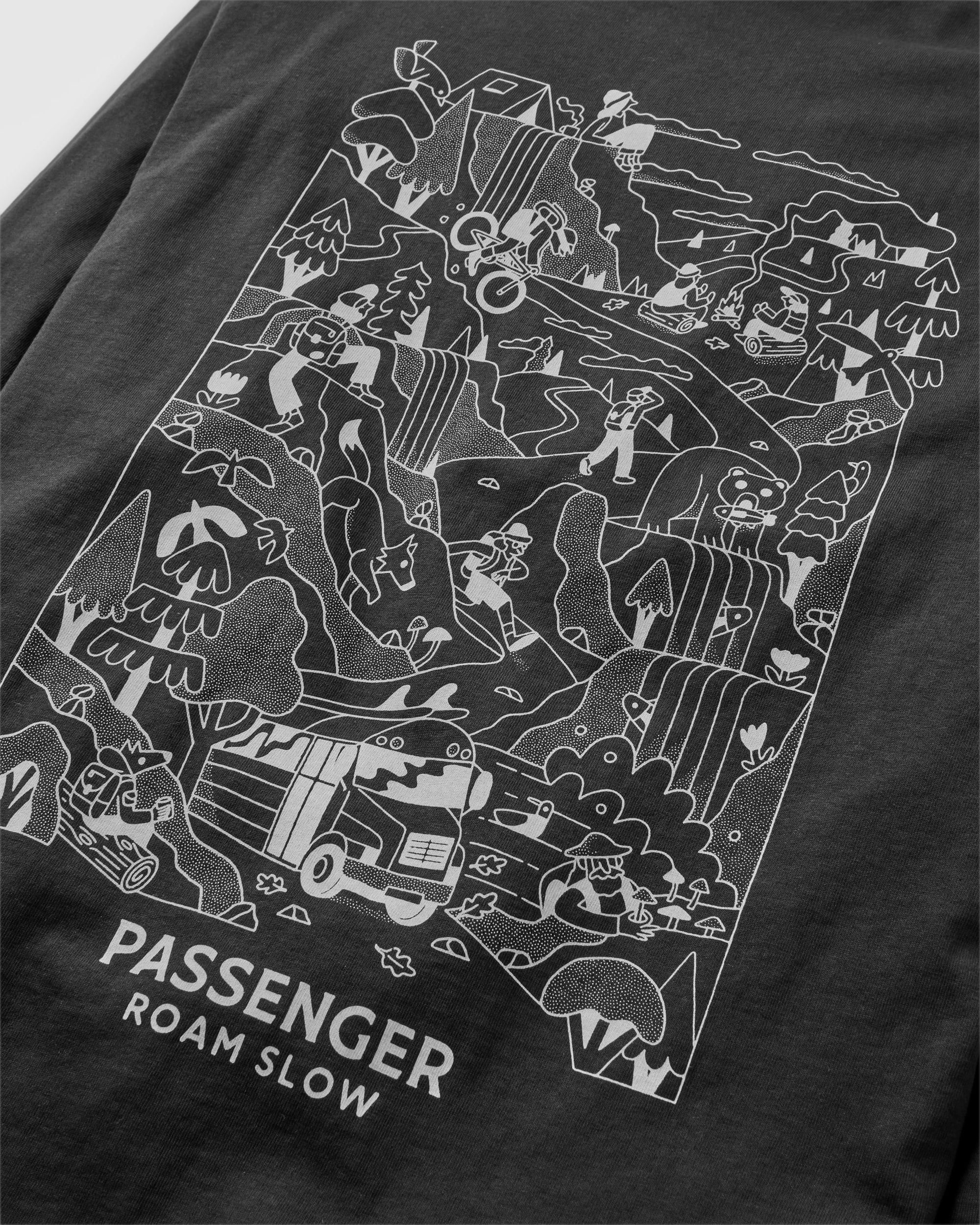Roam Slow Men's LS T-Shirt - Black - Image 6