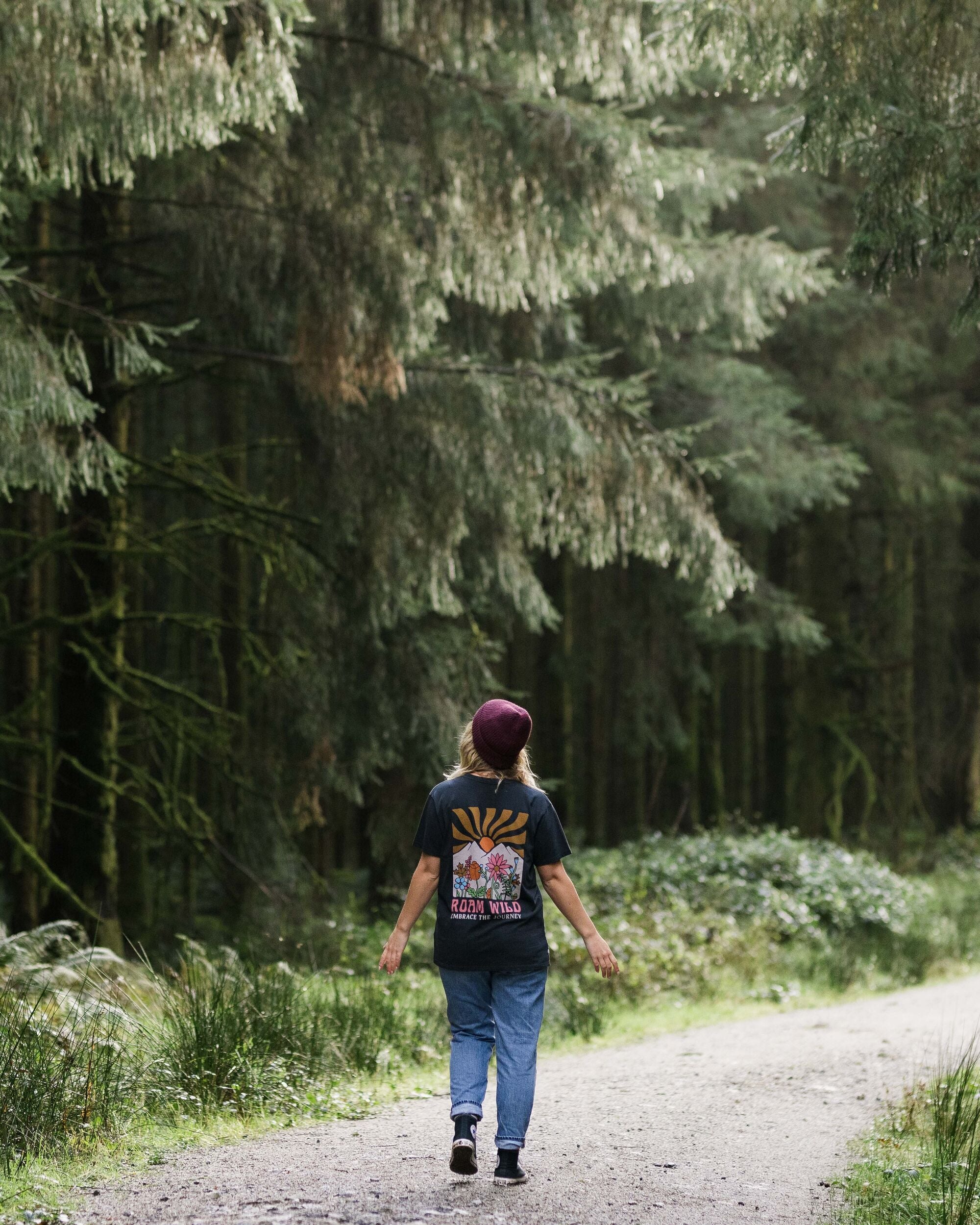 Roam Wild T-Shirt - Black - Image 3