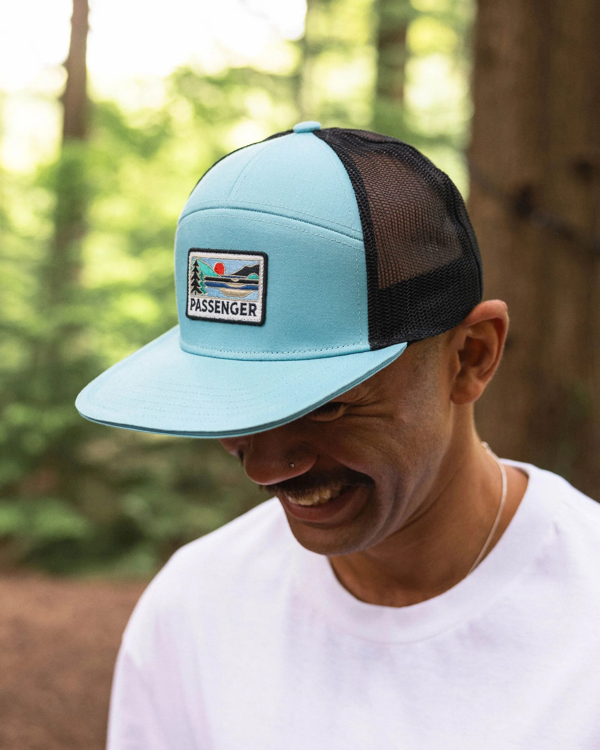 Roamer 7 Panel Organic Cotton Trucker Cap - Arctic - Image 2