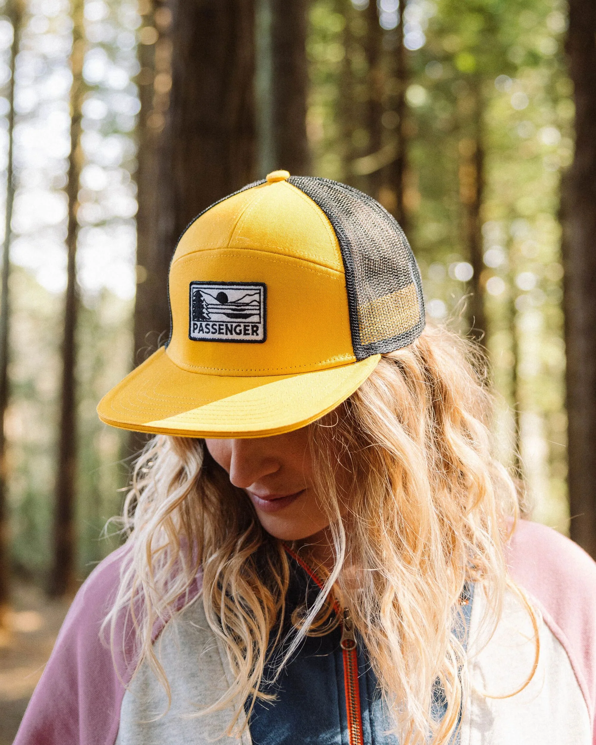 Roamer 7 Panel Organic Cotton Trucker Cap - Spruce Yellow - Image 3