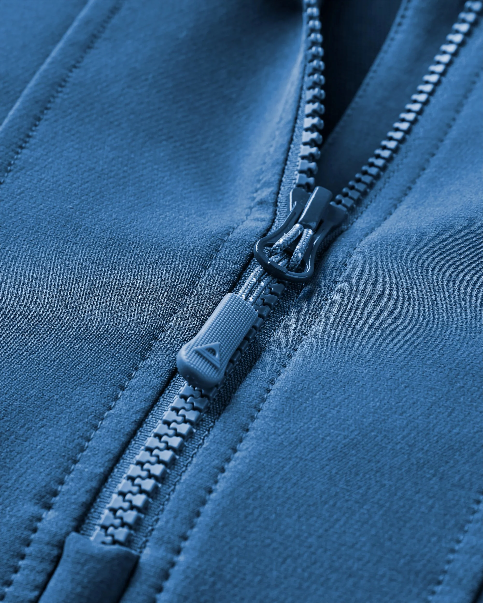 Roamer Softshell Anorak - Dark Denim/ Dusty Olive - Image 3
