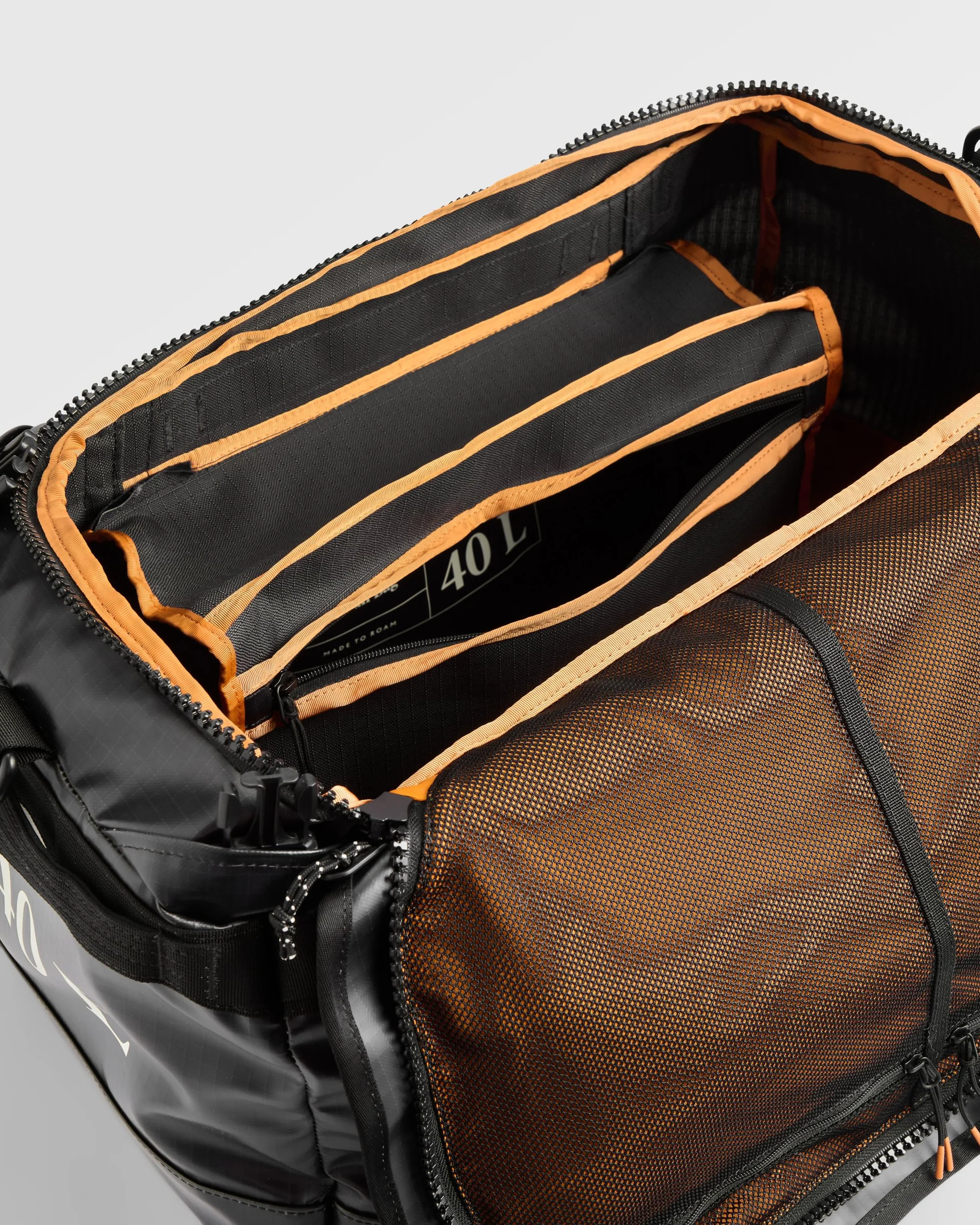Roamer 40L Duffel Bag - Phantom Black - Image 12