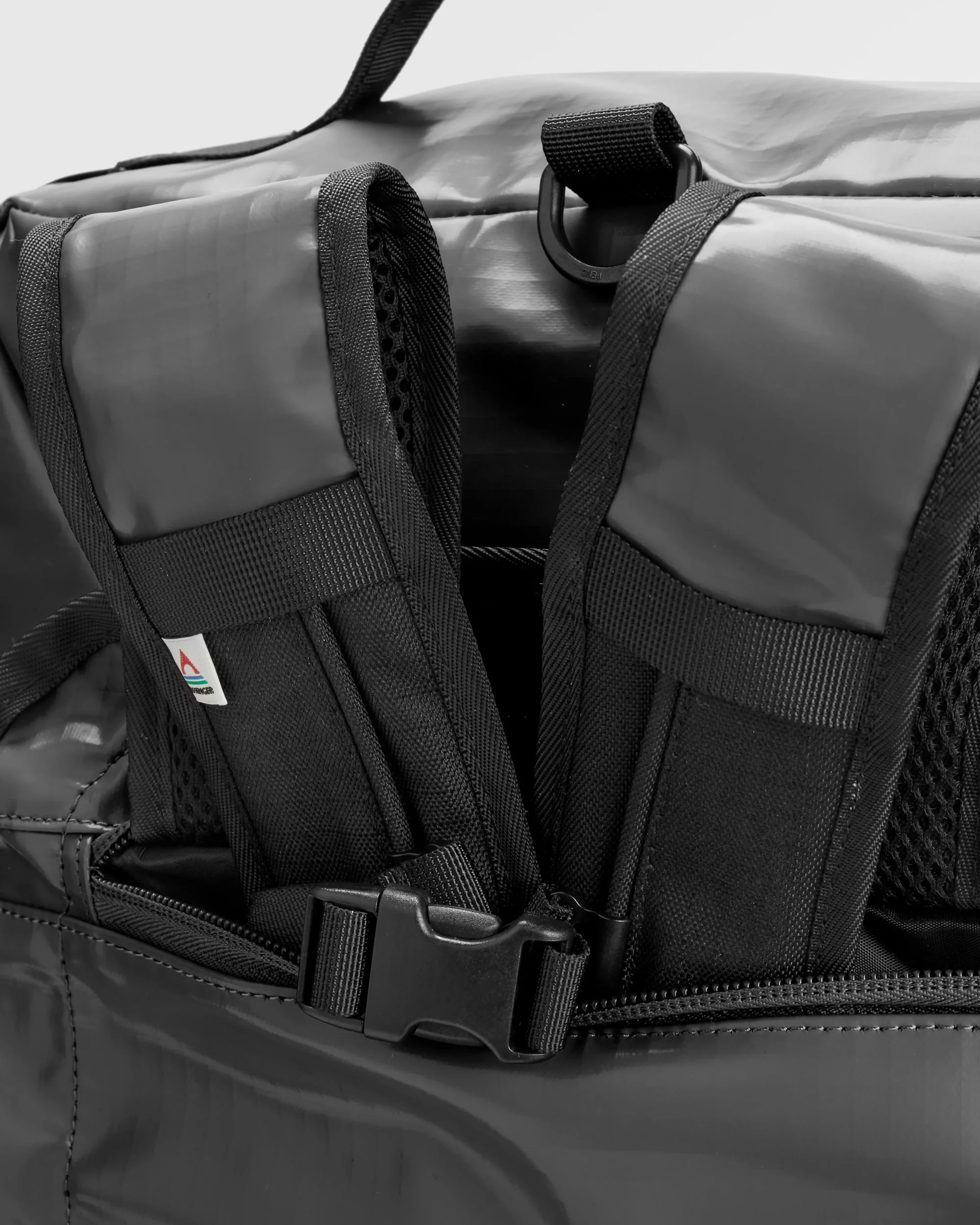 Roamer 40L Duffel Bag - Phantom Black - Image 9