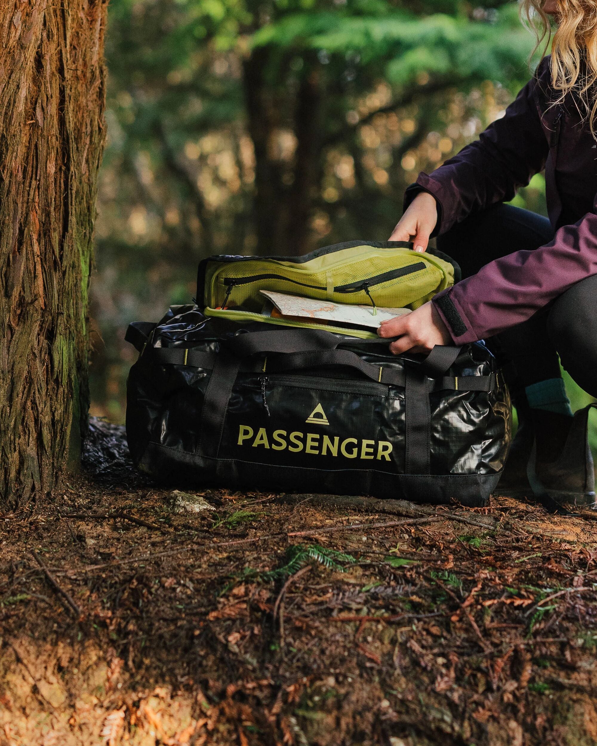 Roamer 60L Duffel Bag - Black - Image 2