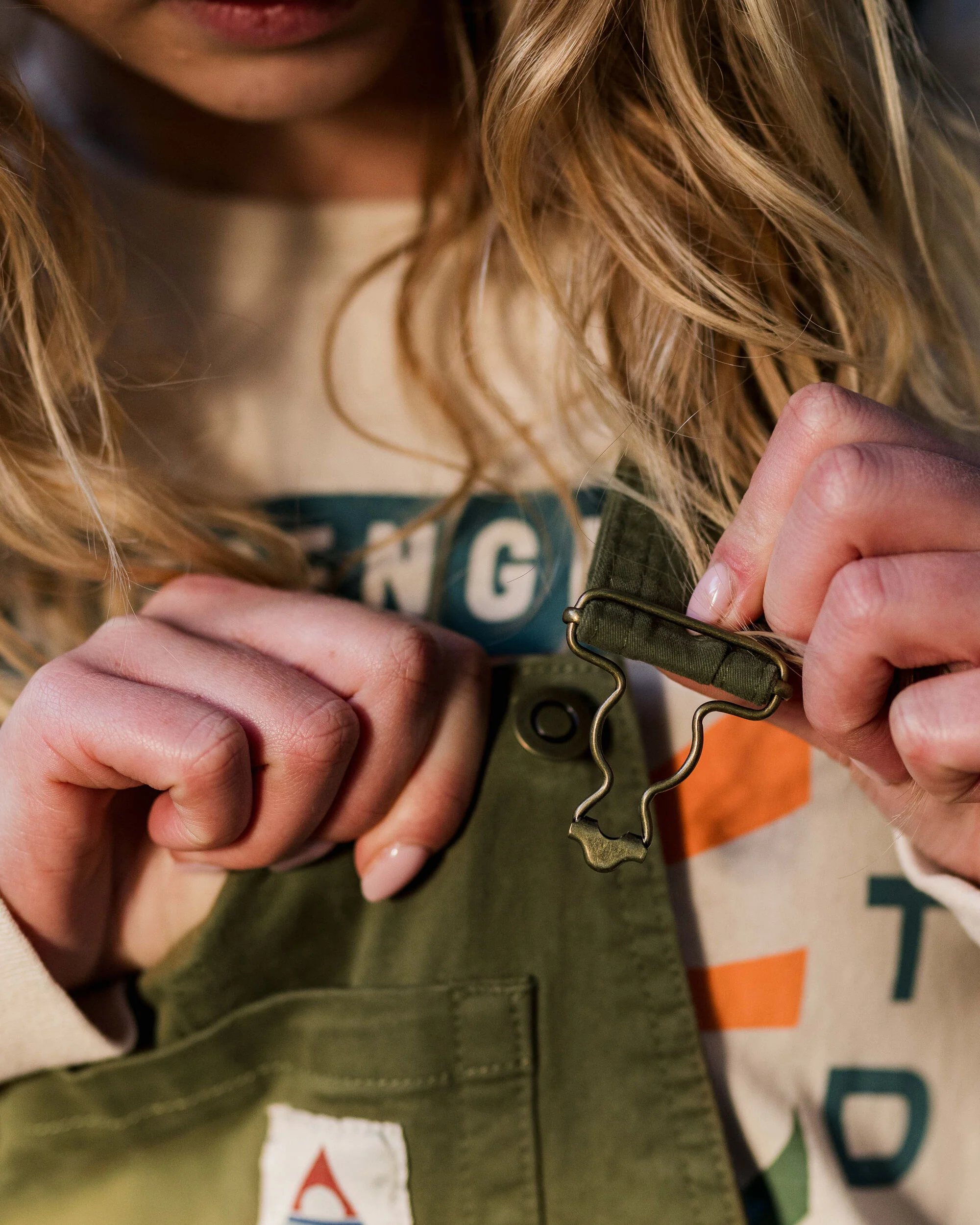 Roamist Organic Cotton Dungarees - Khaki - Image 3