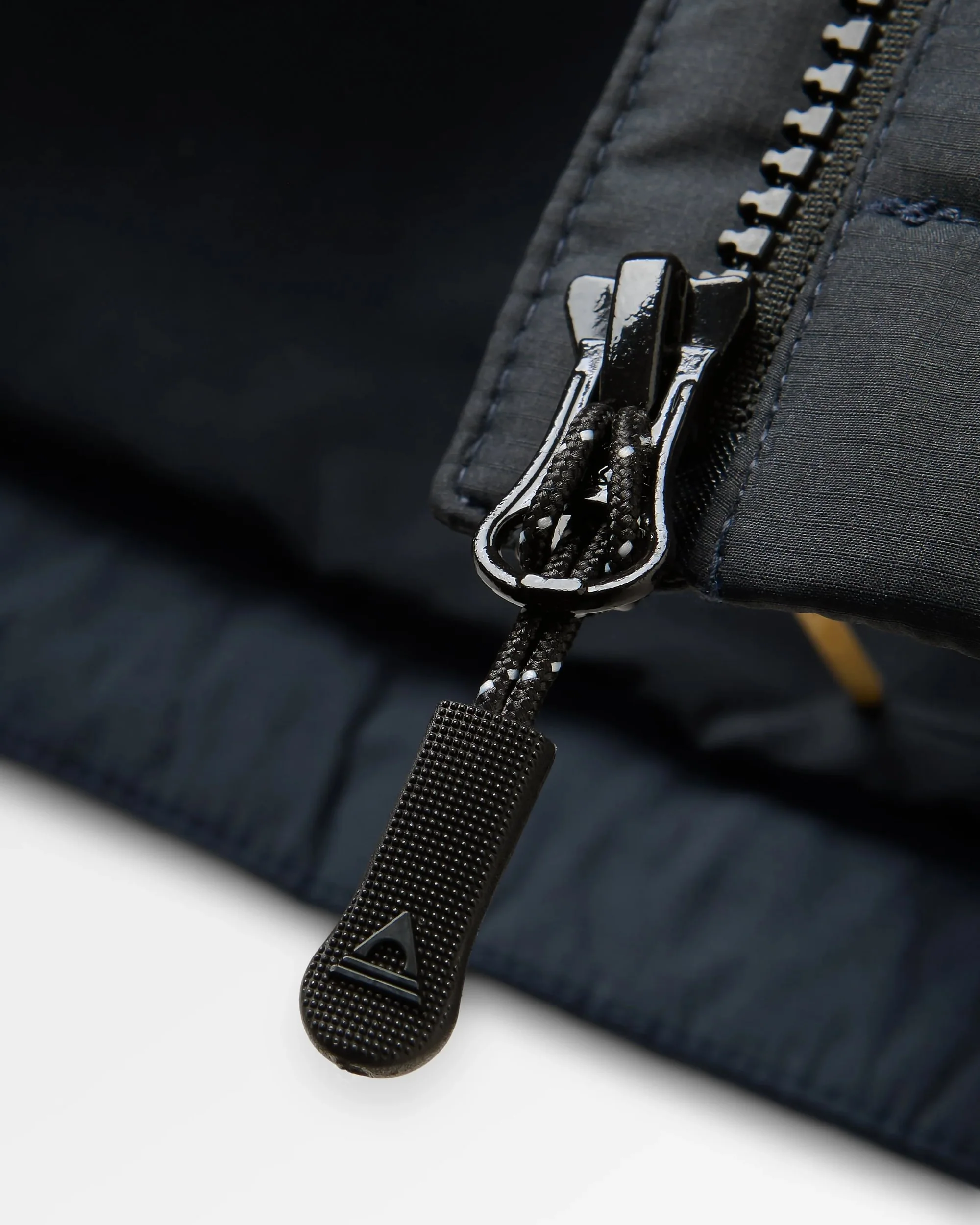 Shasta Lightweight Thermore® Hoodless Jacket - Black - Image 10