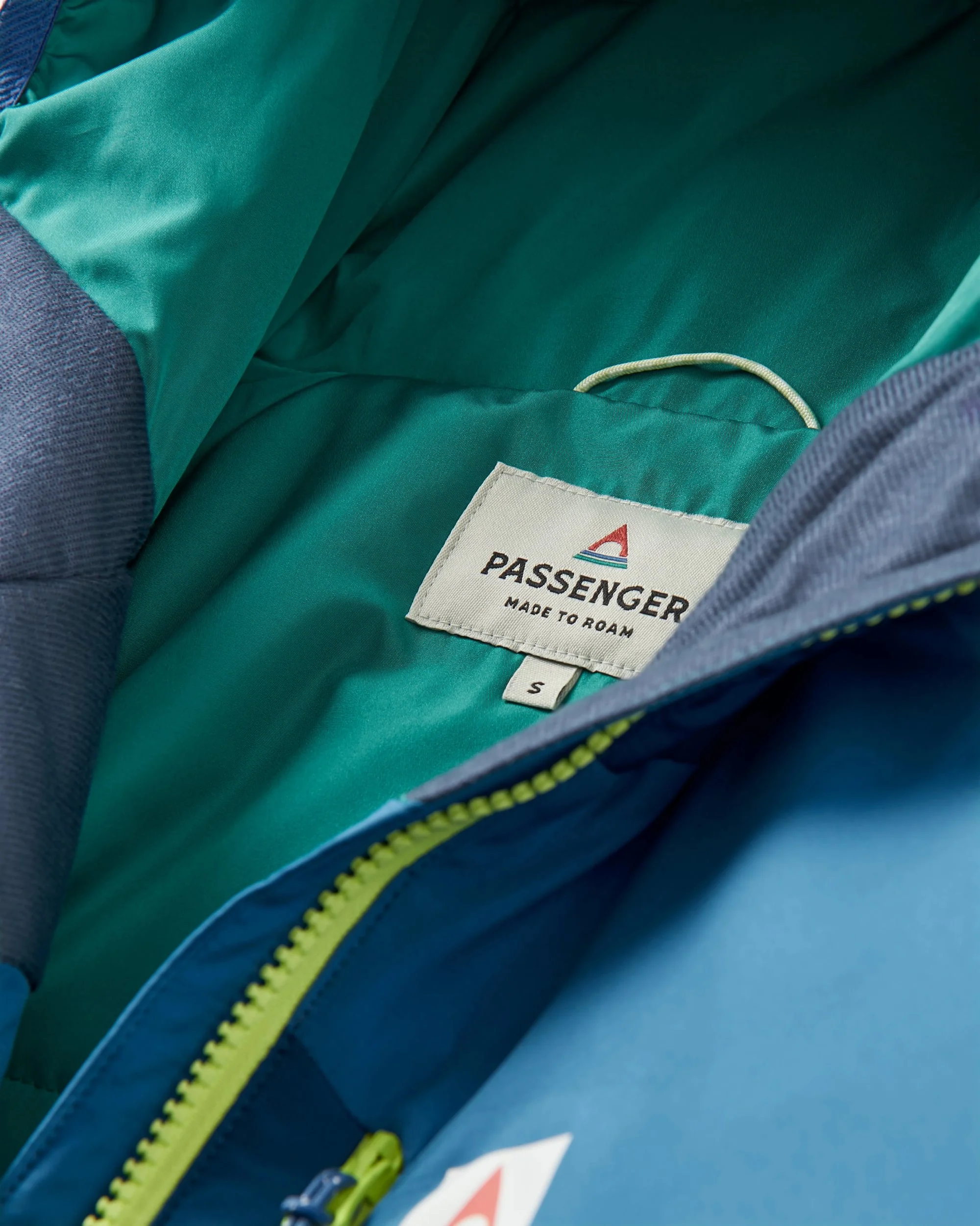 Shasta Lightweight Thermore® Insulated Jacket - Tidal Blue/Blue Steel/Birch - Image 6