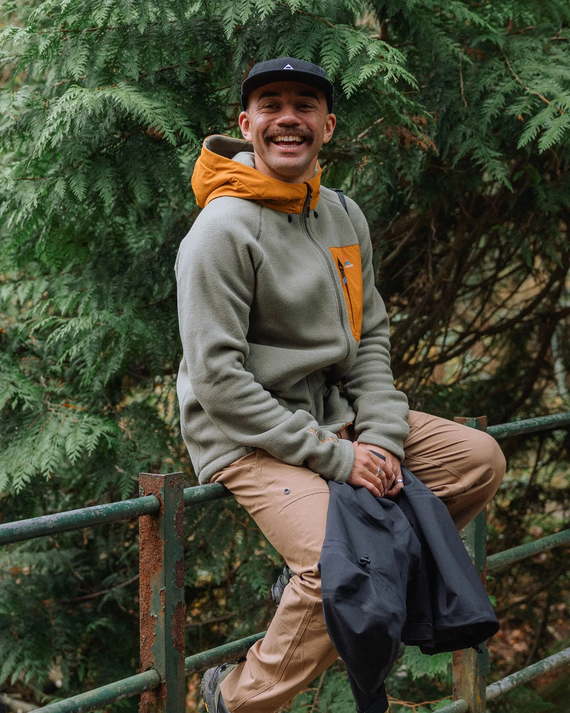 Sierrascape Men's Polartec® Fleece Hoodie - Dusty Olive - Image 5