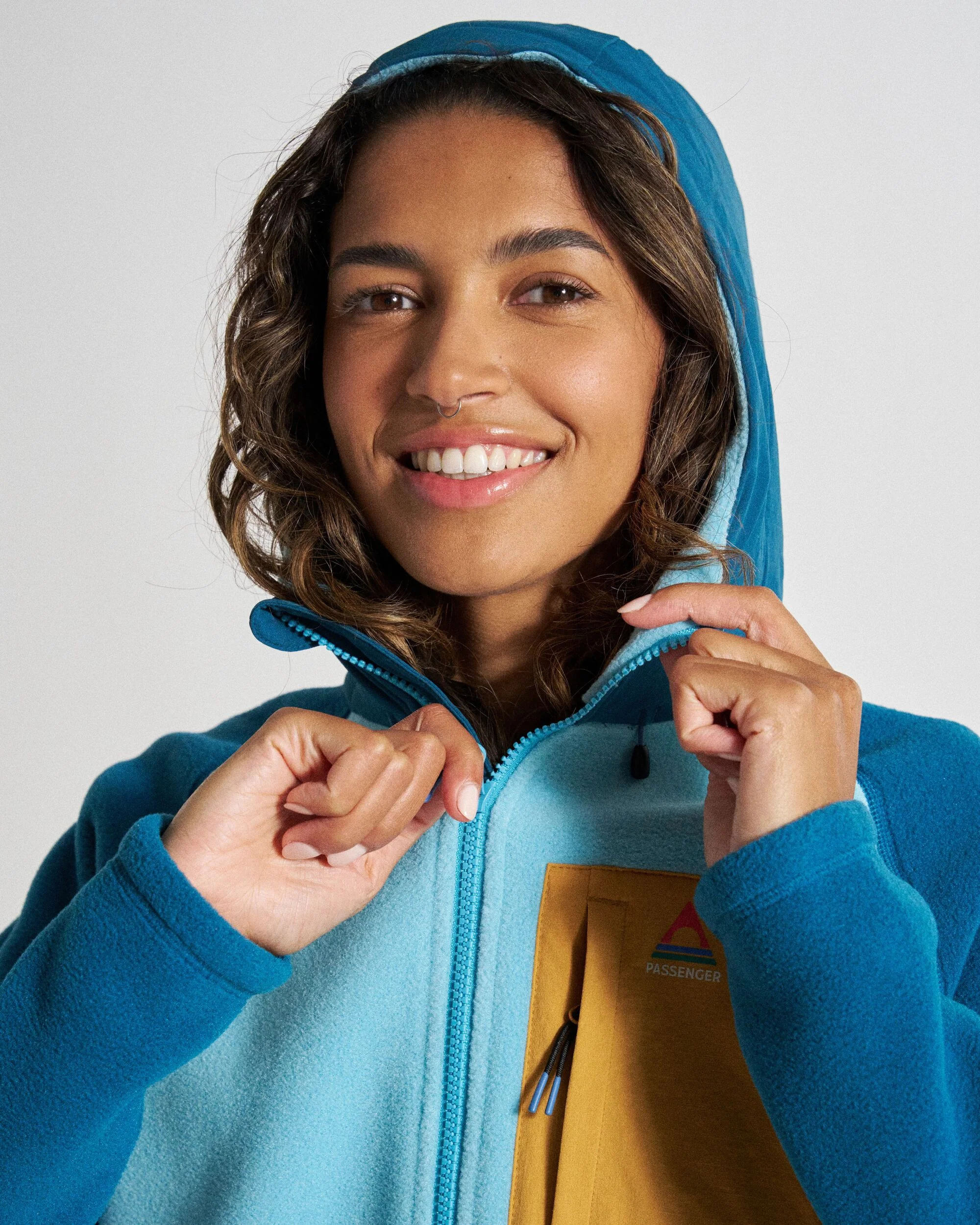 Sierrascape Women's Polartec® Fleece Hoodie - Retro Blue/Tidal Blue - Image 5