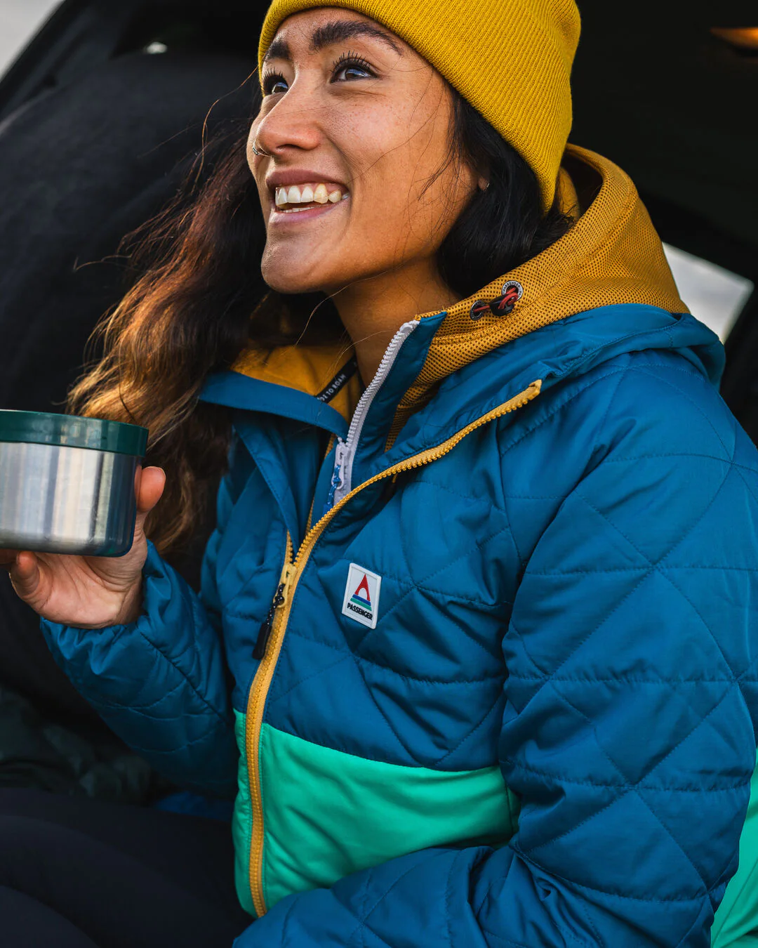 Singletrack Thermore® Insulated Jacket - Corsair Blue/ Jungle Green - Image 2