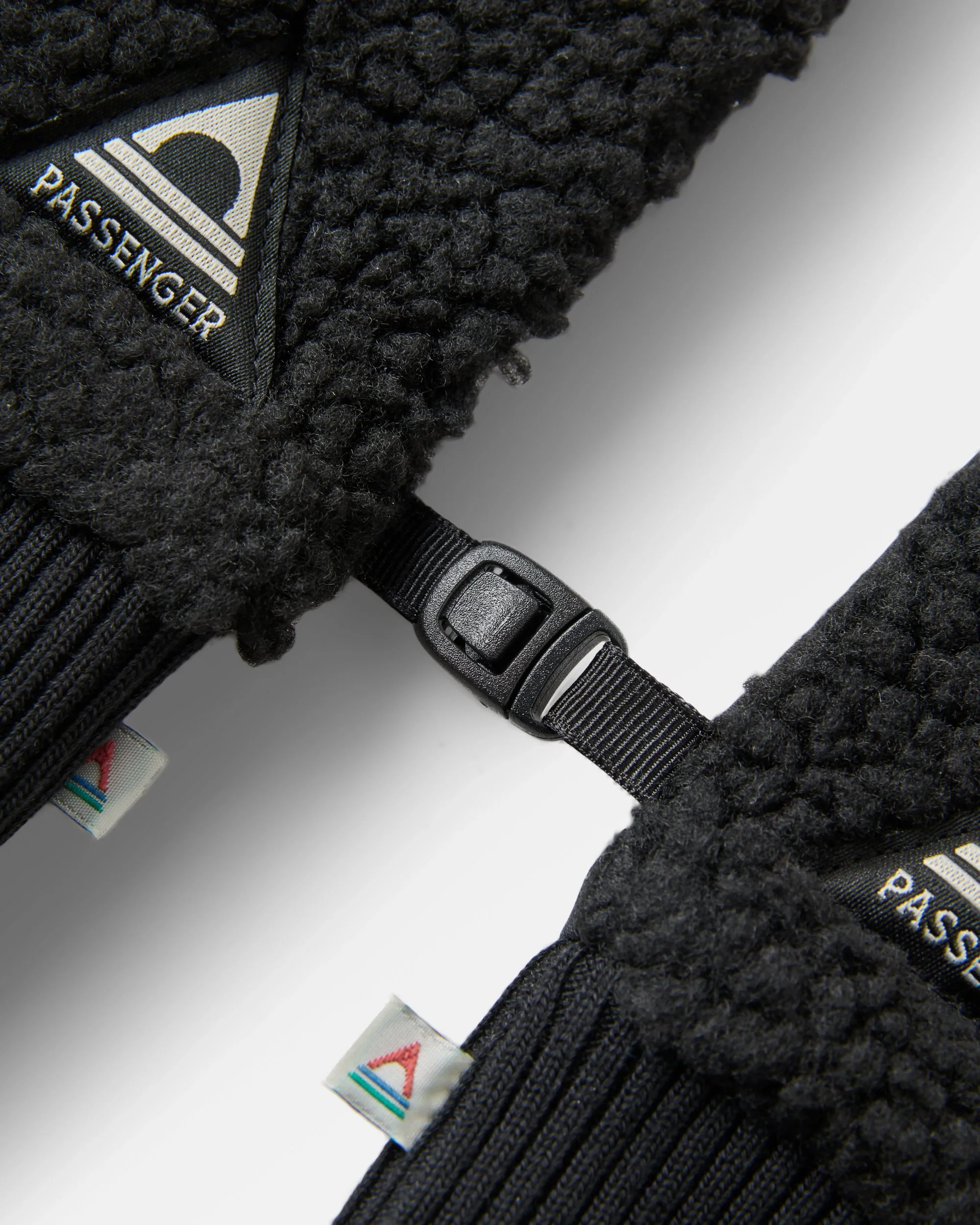 Snowfall Sherpa Gloves - Black - Image 5