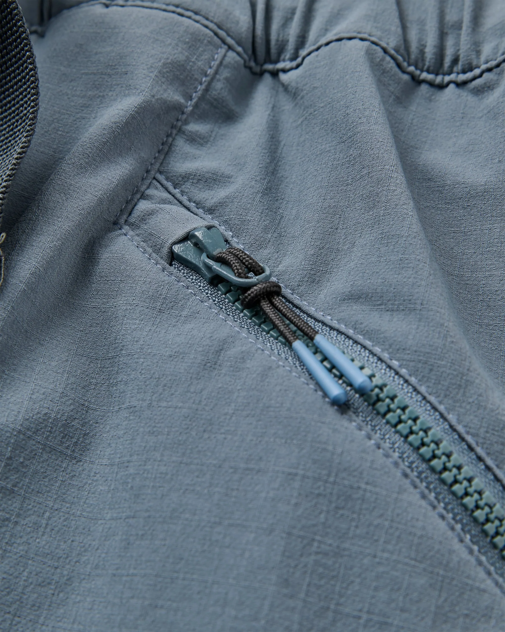 Stride Active Trail Short - Storm Grey - Image 7