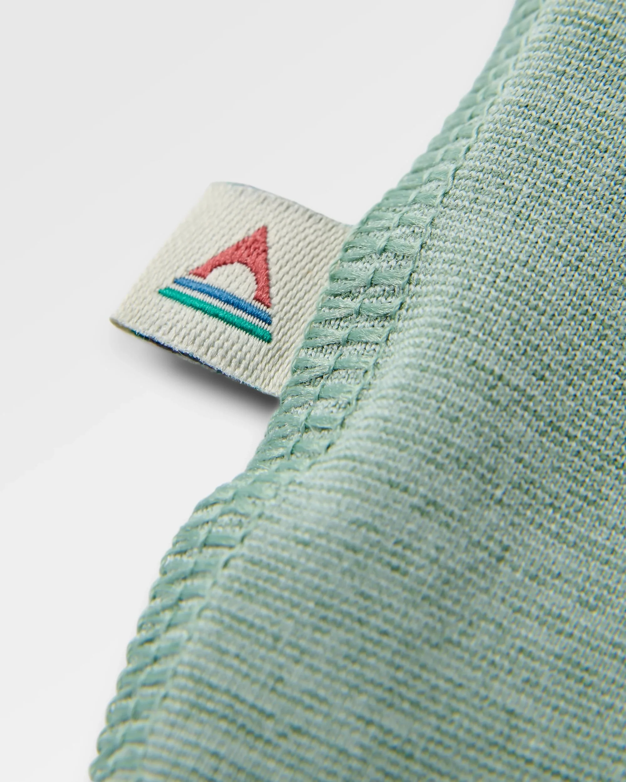 Sunvale Lightweight UPF50 LS T-Shirt - Pistachio Marl - Image 5