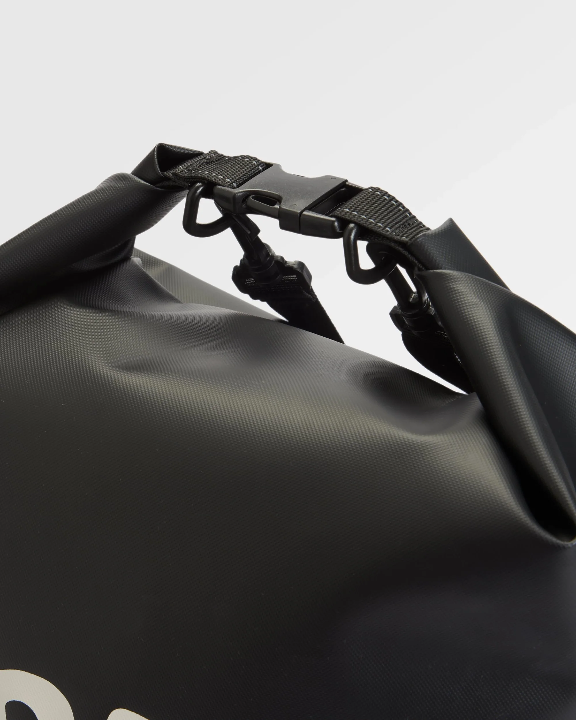 Tide 30L Dry Bag - Black - Image 5