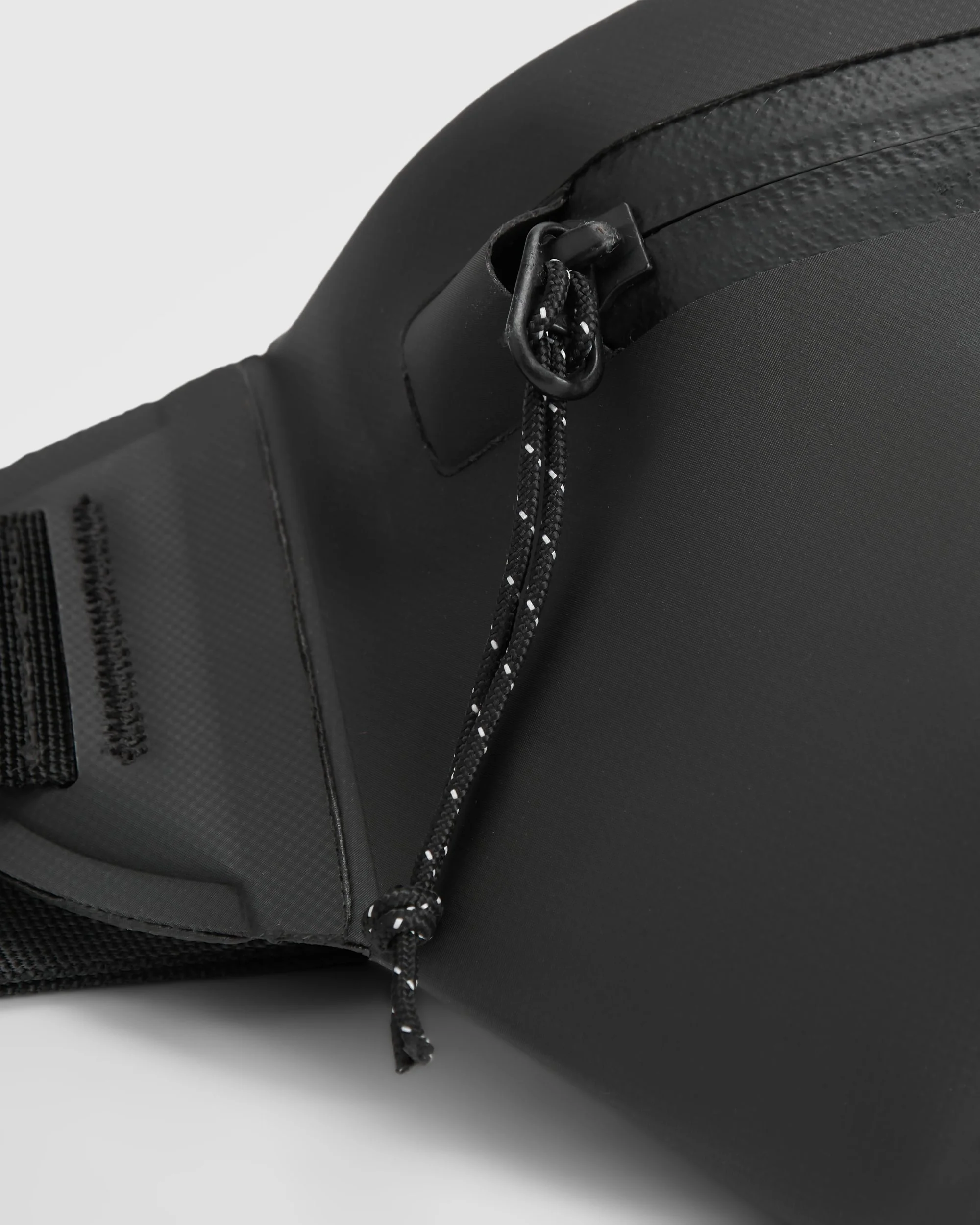 Tide Nylon Hip Pack - Black - Image 9