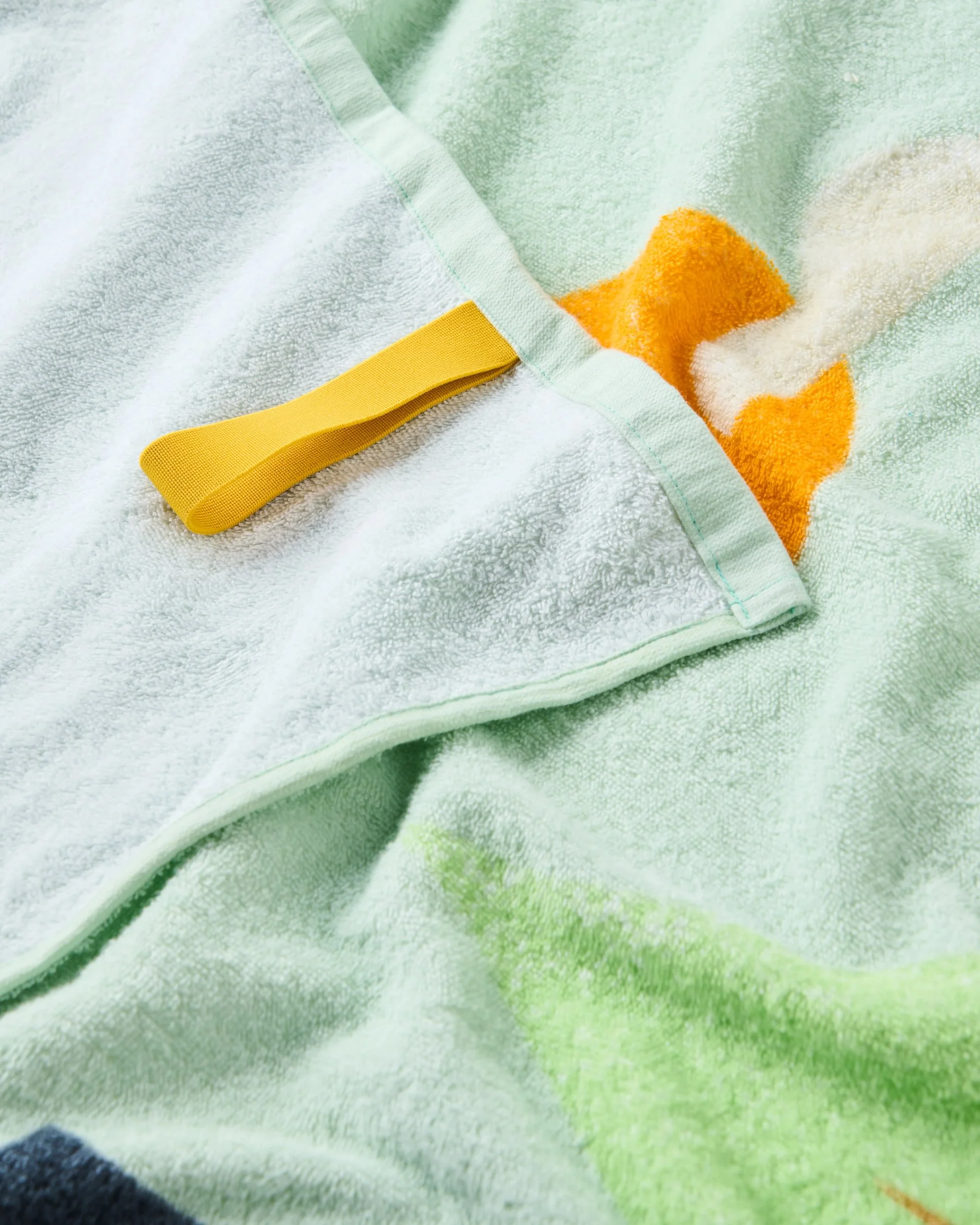 Tideline Organic Cotton Beach Towel - Spearmint - Image 7