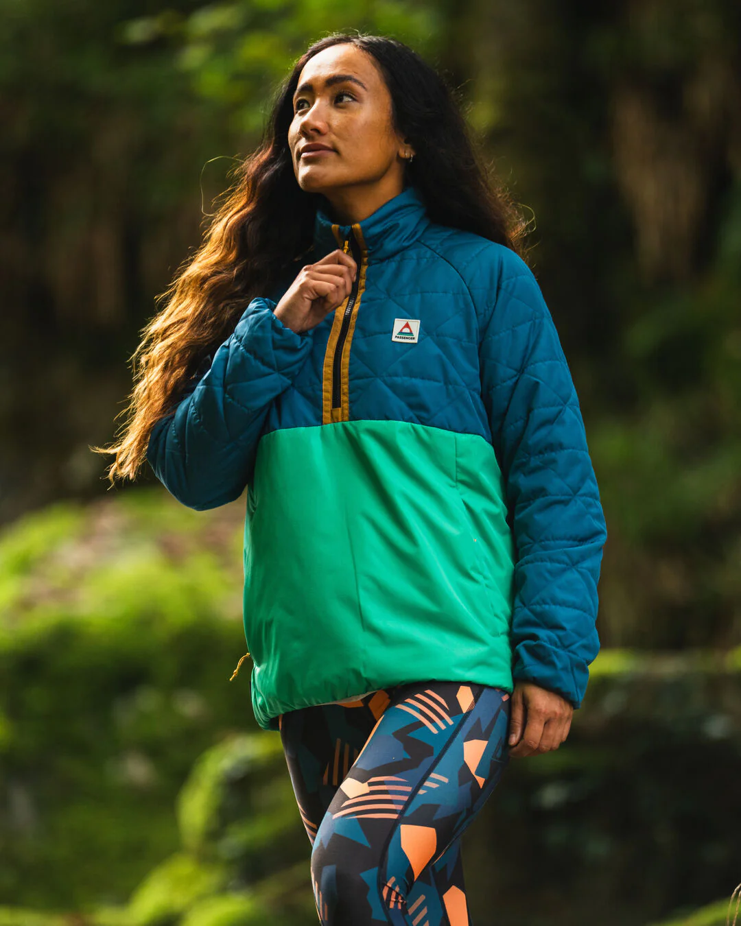 Trace Thermore® Insulated Jacket - Corsair Blue/ Jungle Green - Image 2