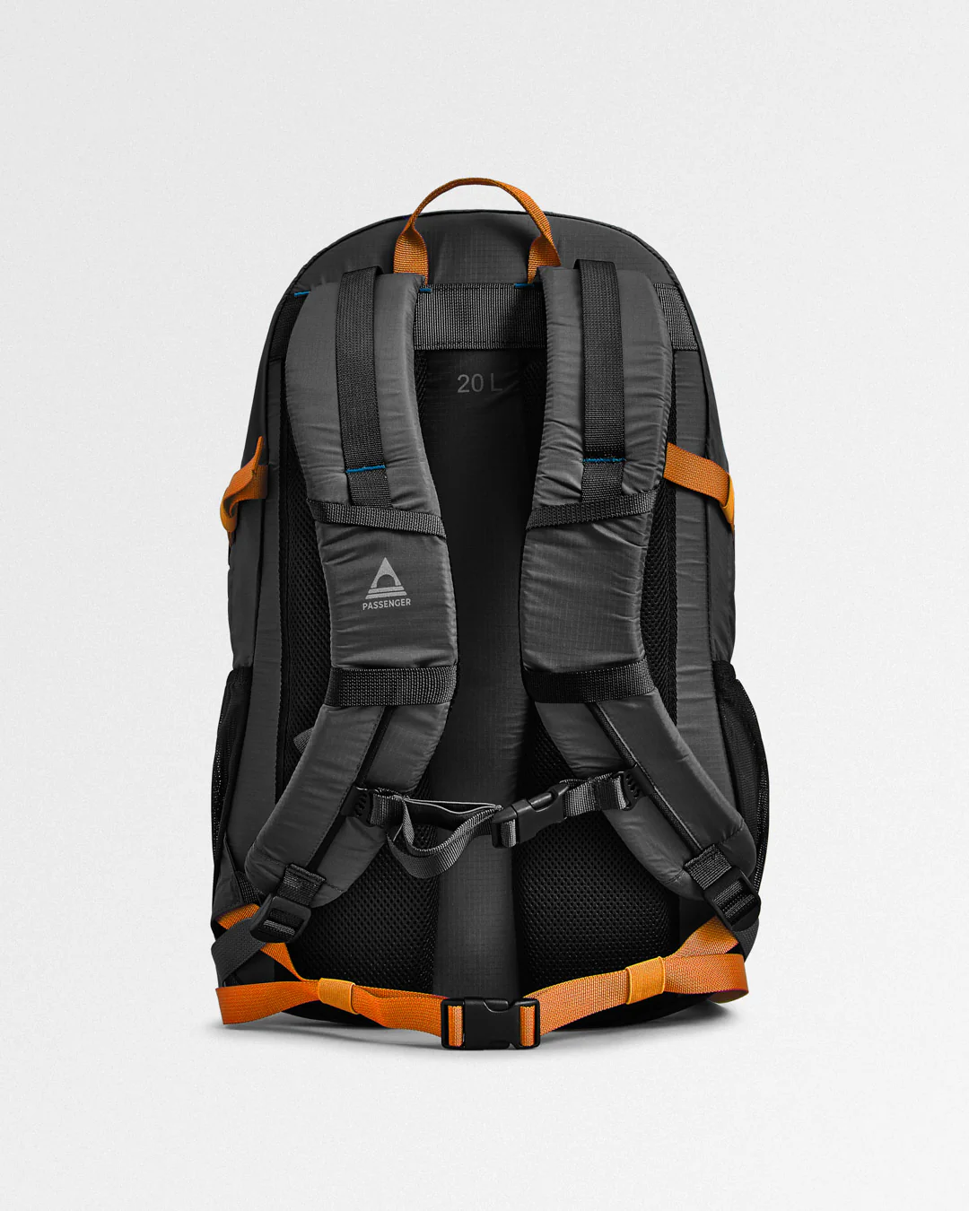 Track 20L Backpack - Black - Image 7